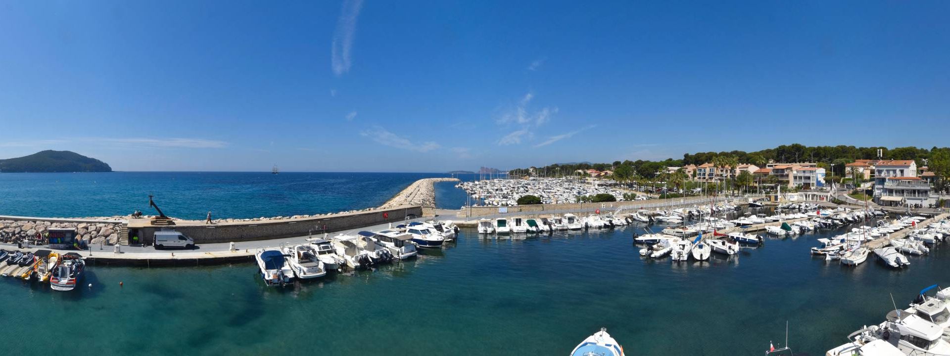 Saint-Cyr-sur-Mer › Sud-ouest: Cap Saint-Louis