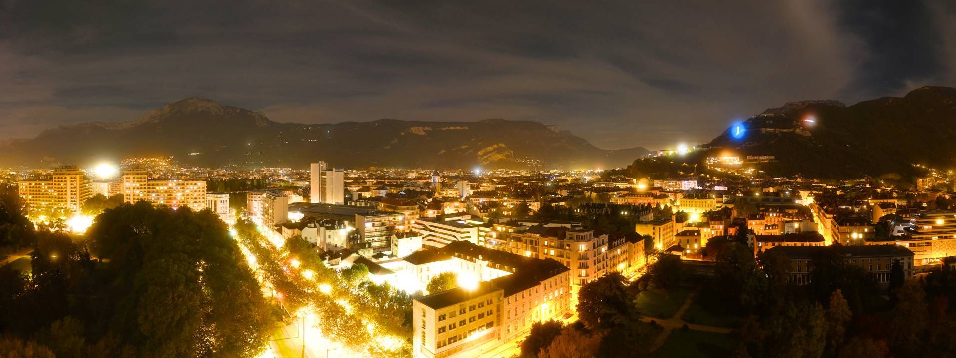 Grenoble: Hôtel de Ville de Grenoble