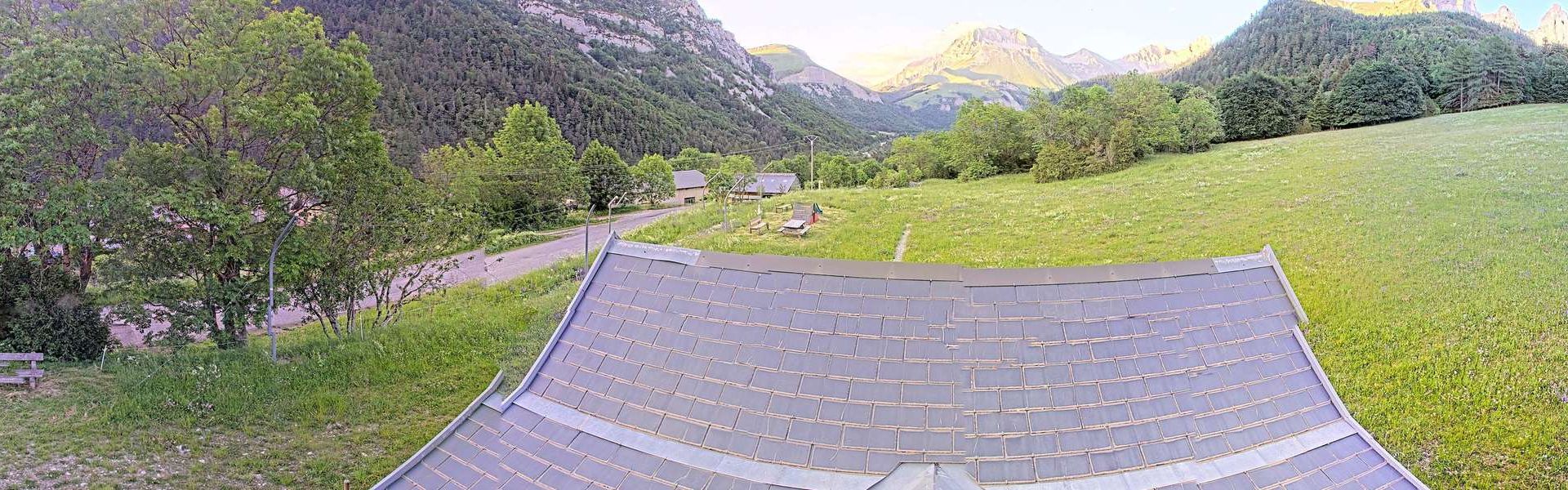 Lus-la-Croix-Haute: Lus station Jarjatte