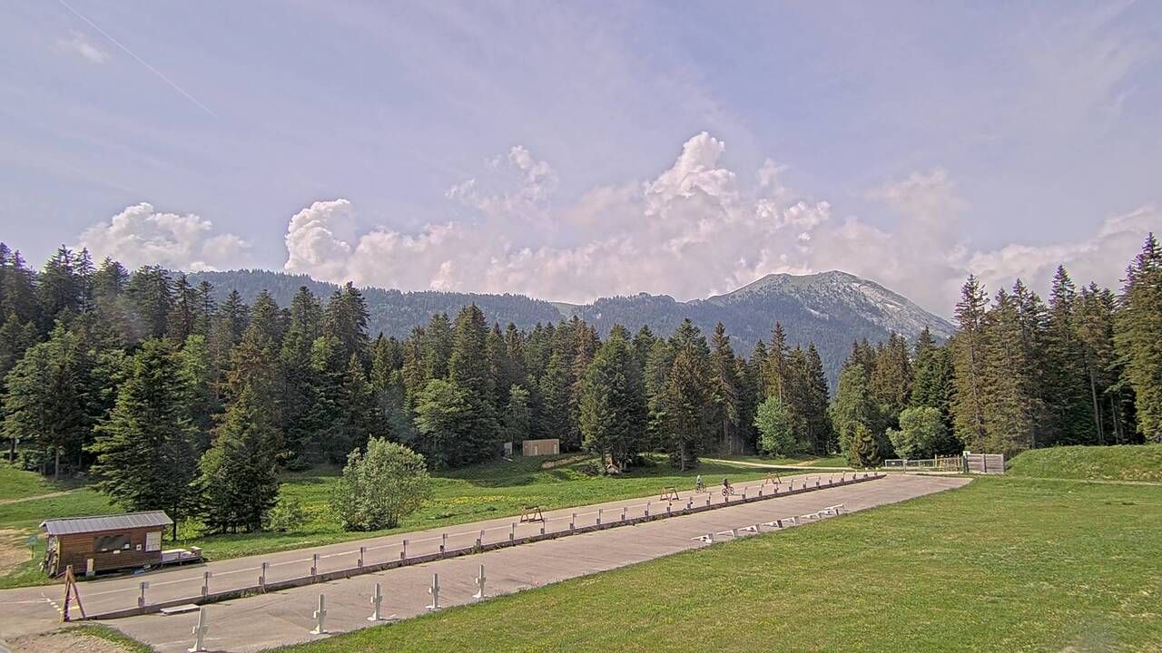 Sarcenas › Sud-est: Stade de Biathlon du Col de Porte