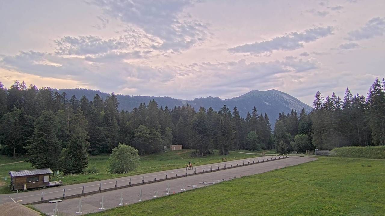 Sarcenas › Sud-est: Stade de Biathlon du Col de Porte