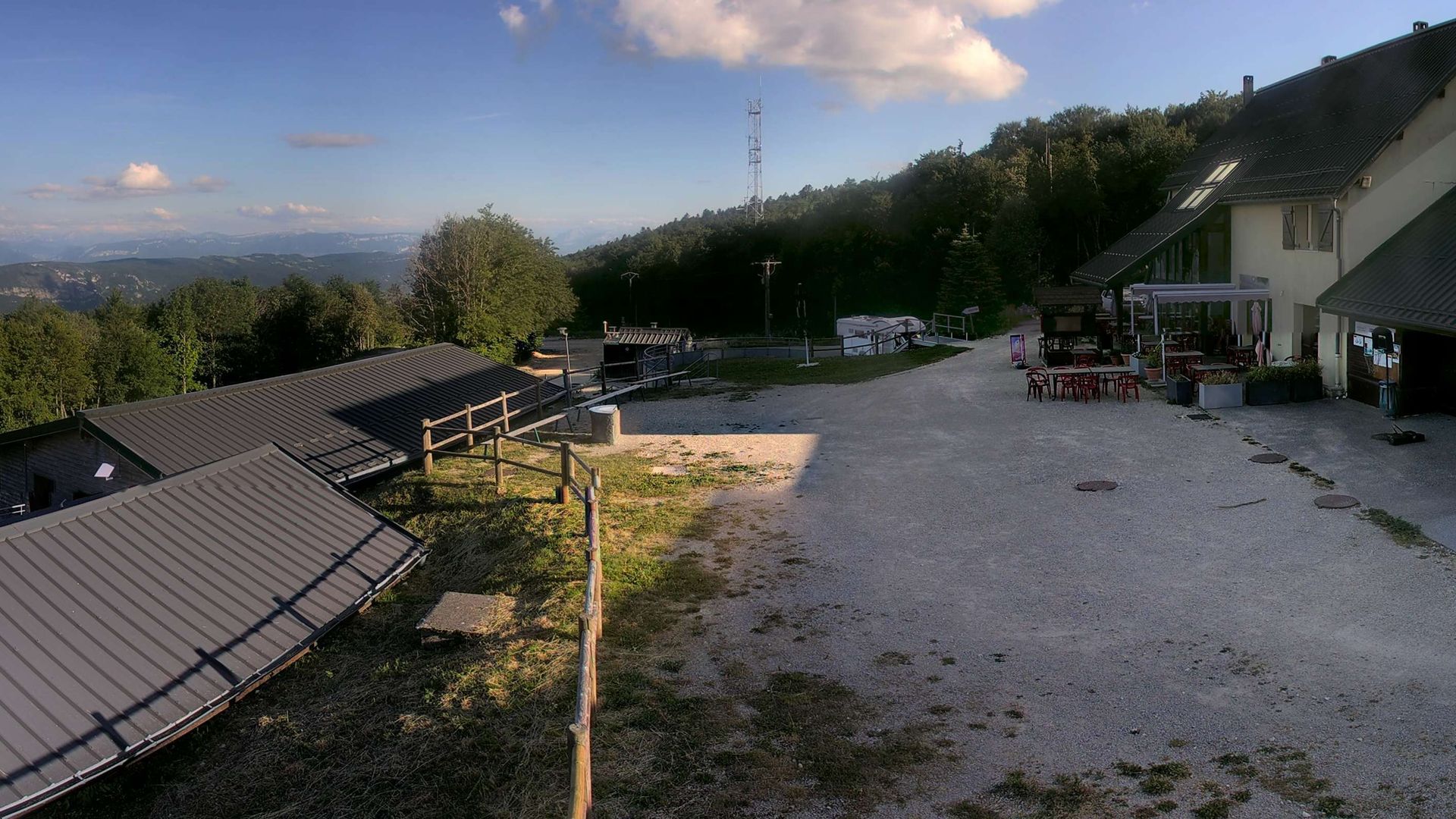 Corbonod › Nord: DOMAINE NORDIQUE DE SUR-LYAND / GRAND-COLOMBIER