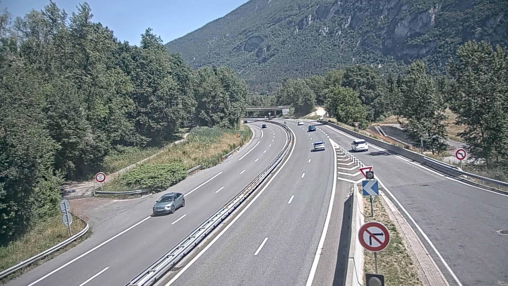 Novalaise: Pré Argent: Aire de repos du Lavaret