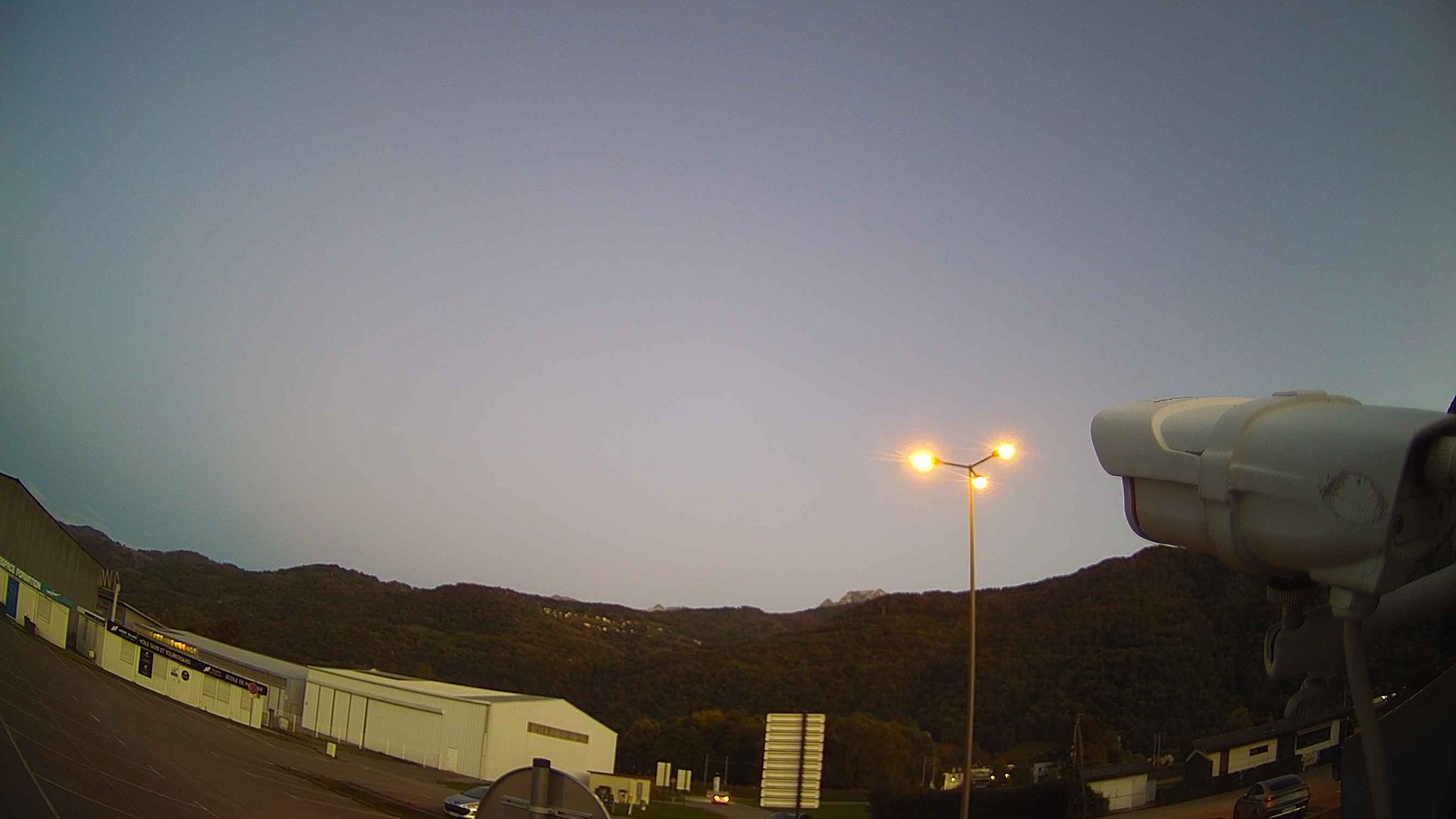 Le Versoud › Est: Grenoble – Le Versoud Aerodrome