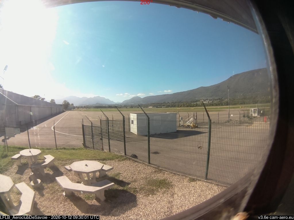 La Motte-Servolex › Sud-ouest: Aéroclub de Savoie