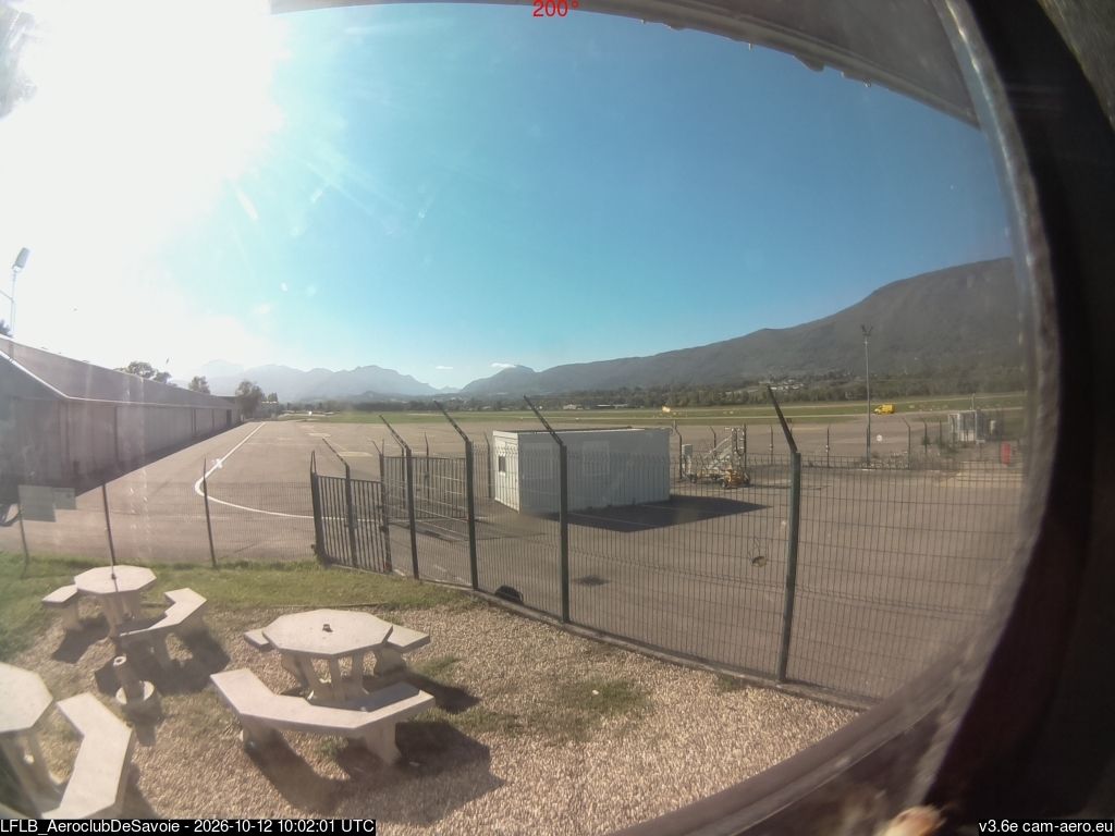 La Motte-Servolex › Sud-ouest: Aéroclub de Savoie