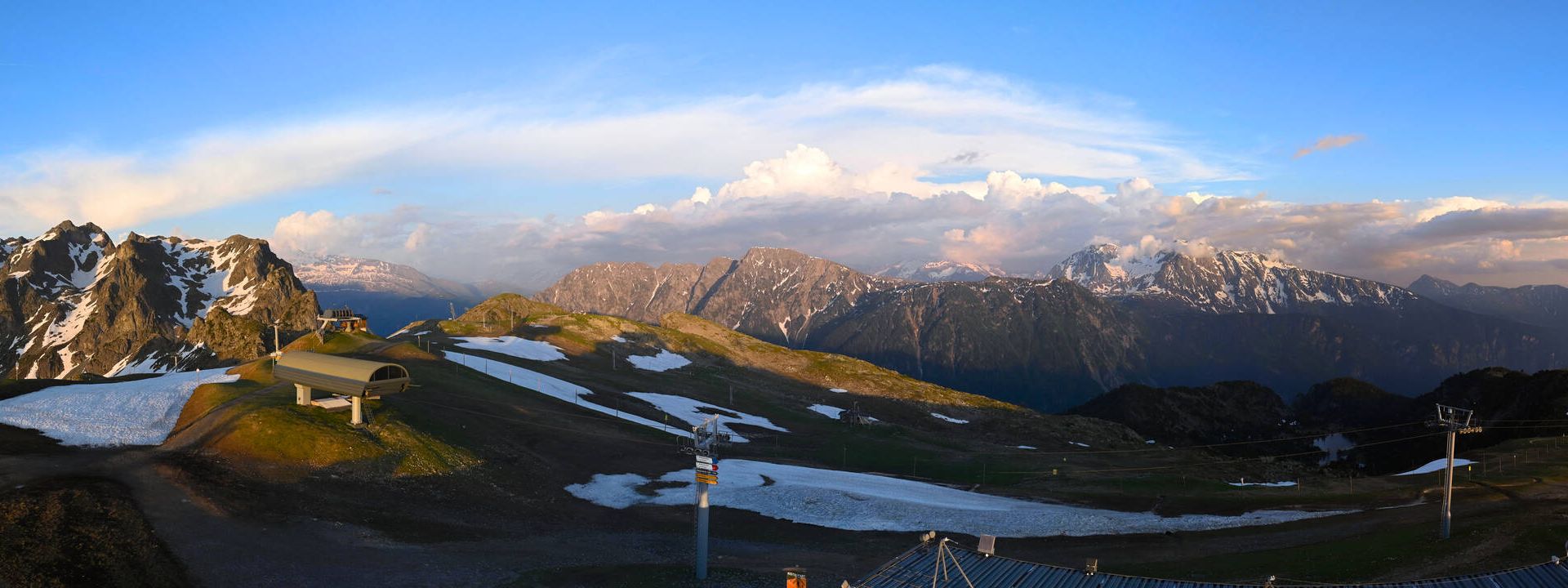 Chamrousse › Sud-ouest: Massif du Taillefer