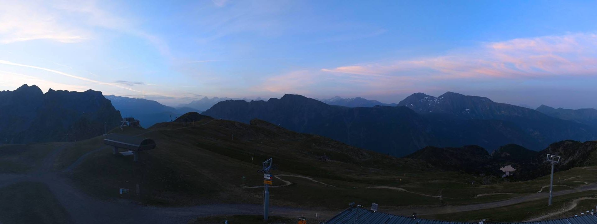 Chamrousse › Sud-ouest: Massif du Taillefer