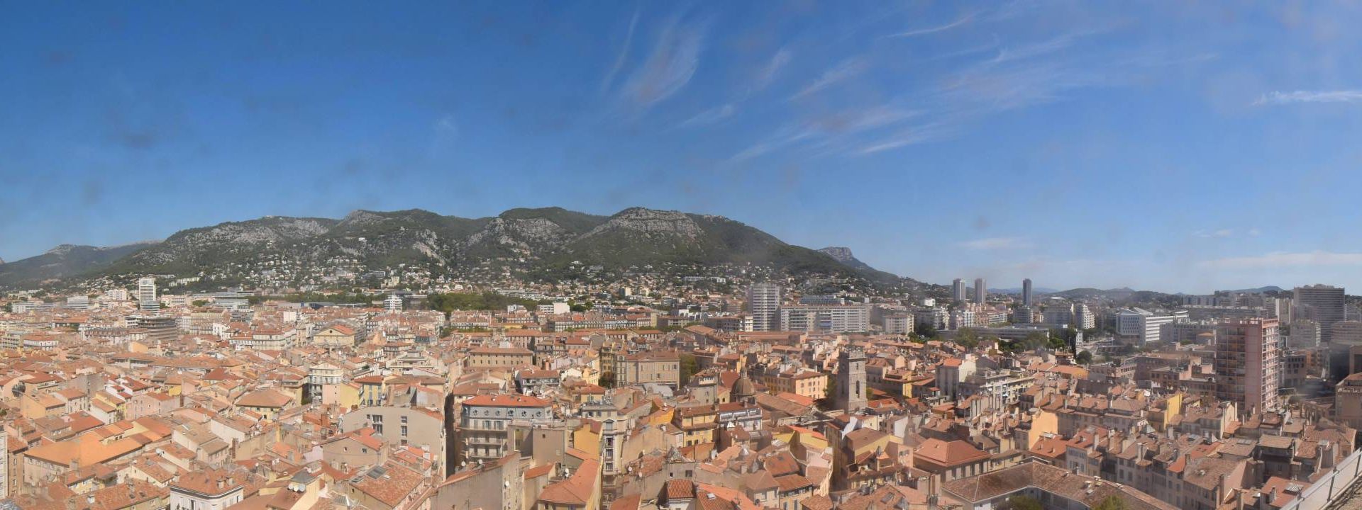 Toulon › Nord: Cathédrale de Notre-Dame-de-la-Seds - Opéra de Toulon