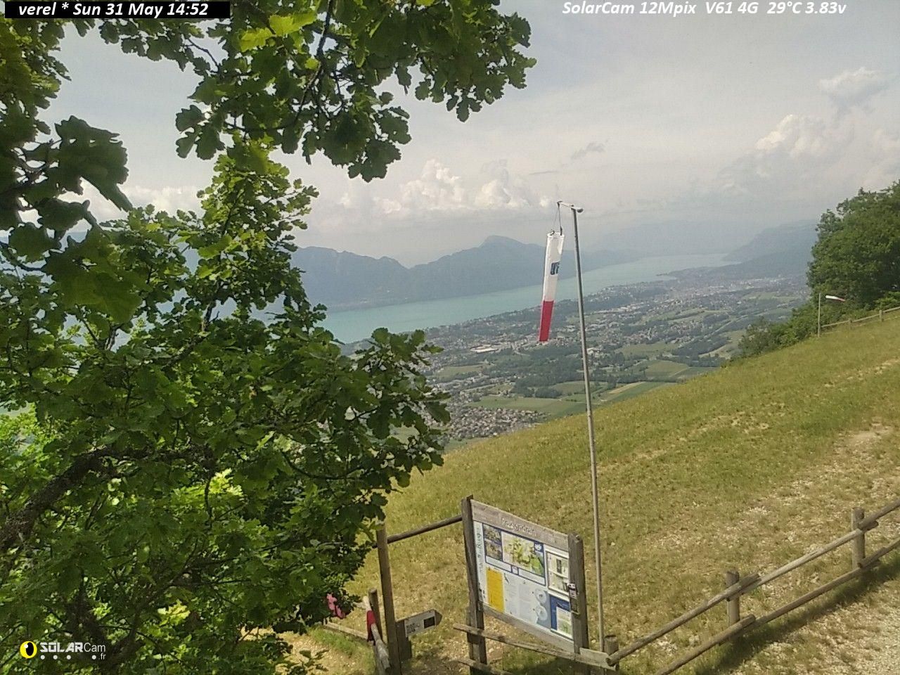Verel-Pragondran: Décollage parapente