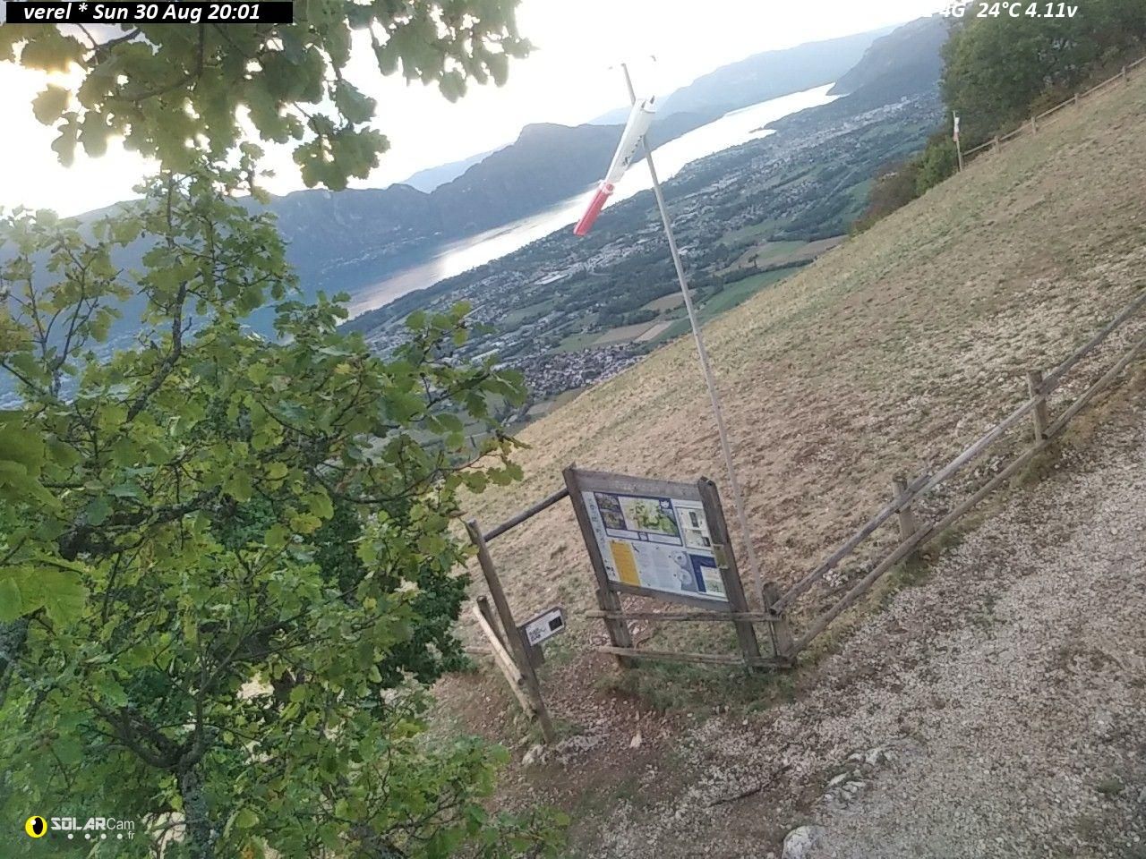 Verel-Pragondran: Décollage parapente
