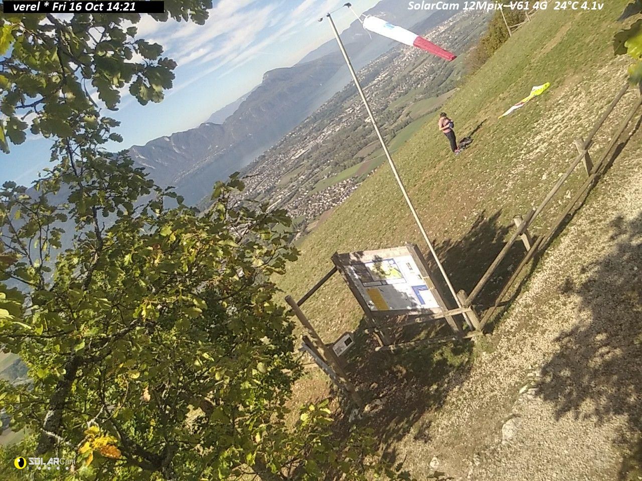 Verel-Pragondran: Décollage parapente