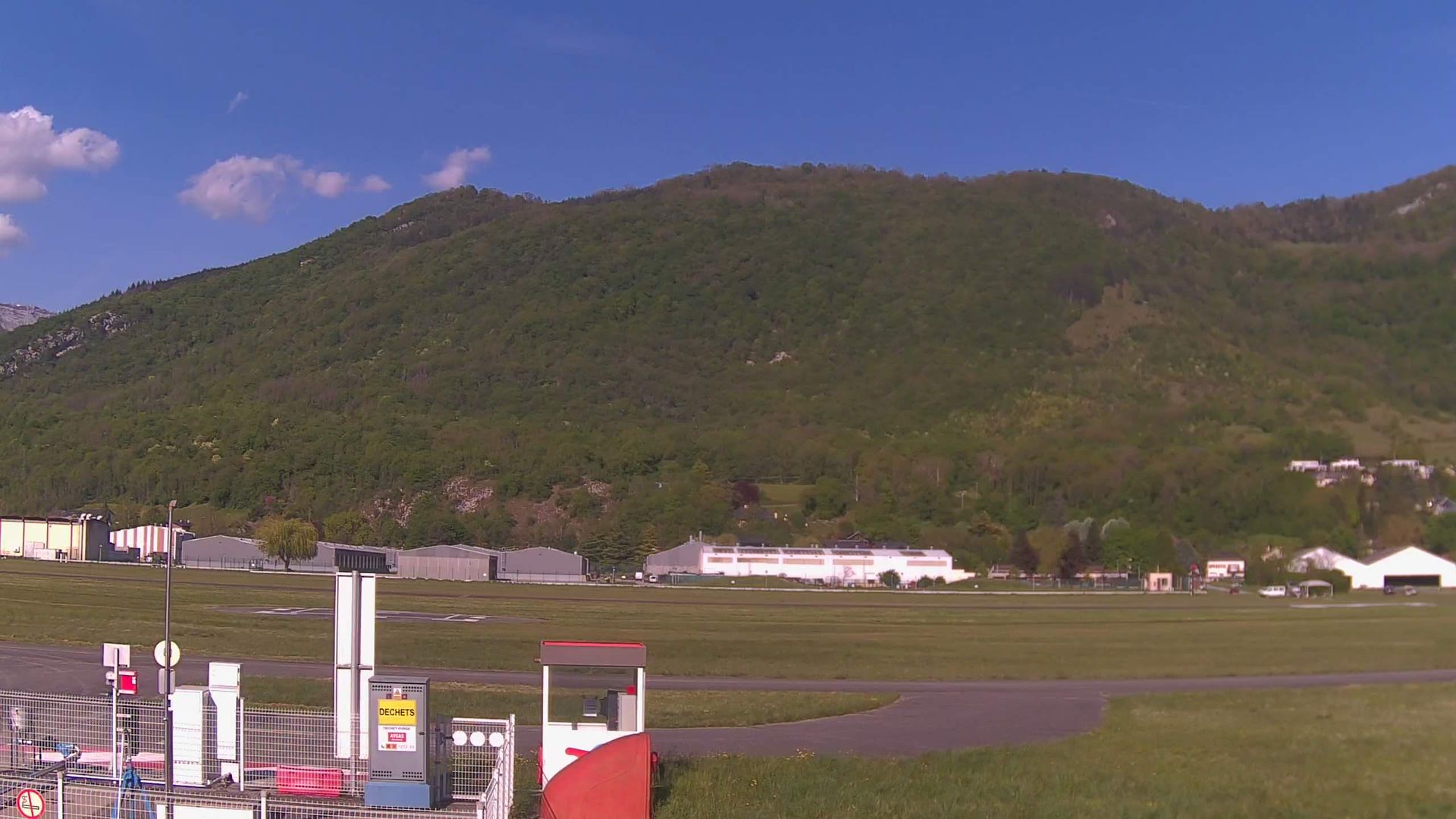 Barby › Est: Chambéry Challes-les-Eaux Aerodrome - Auvergne-Rhône-Alpes, France