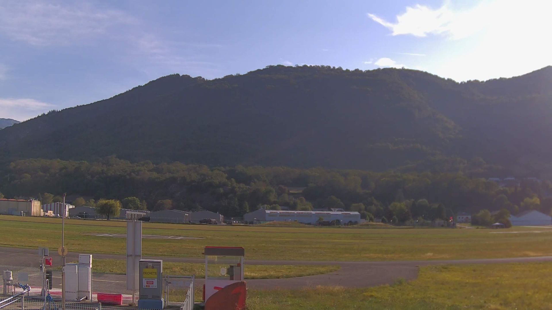 Barby › Est: Airfield of Chambery - Challes-les-Eaux