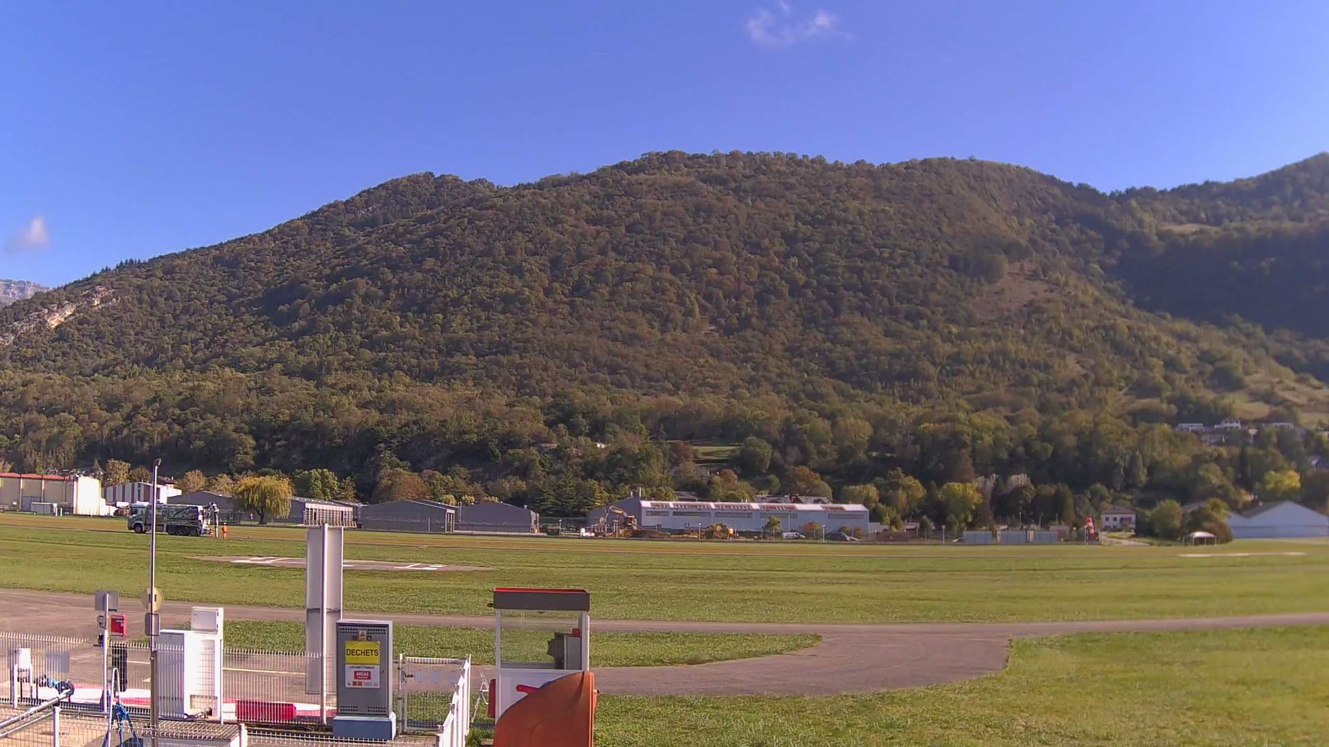 Barby › Est: Airfield of Chambery - Challes-les-Eaux