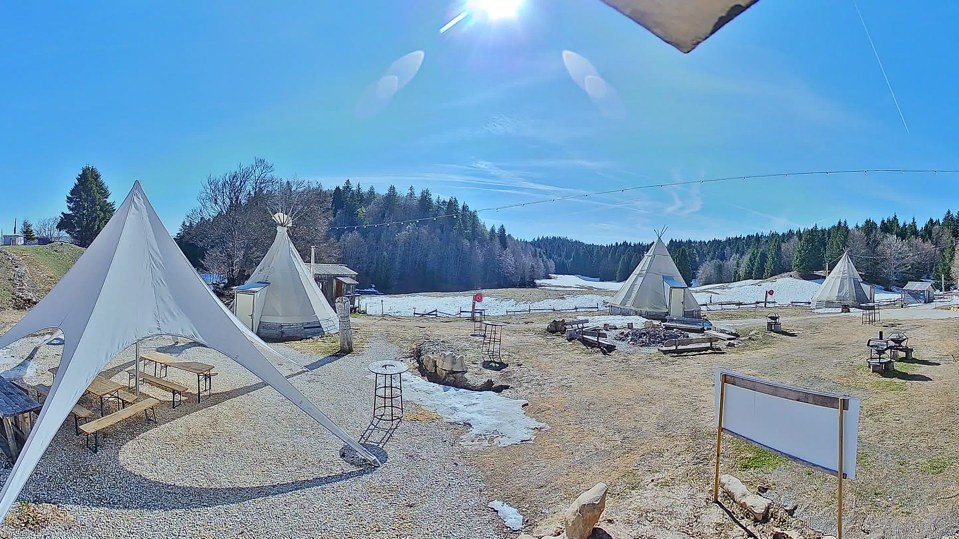 Montcel: Le Revard - Village Tipi