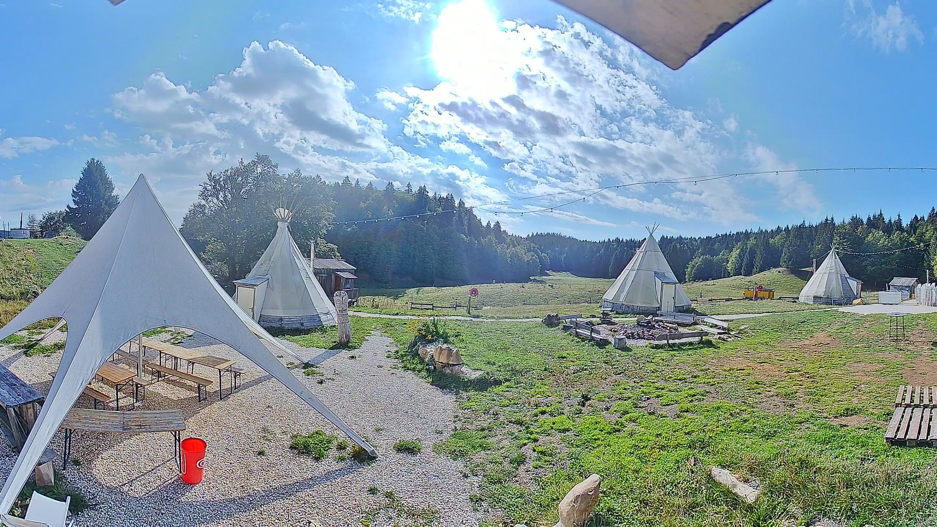 Montcel: Le Revard - Village Tipi