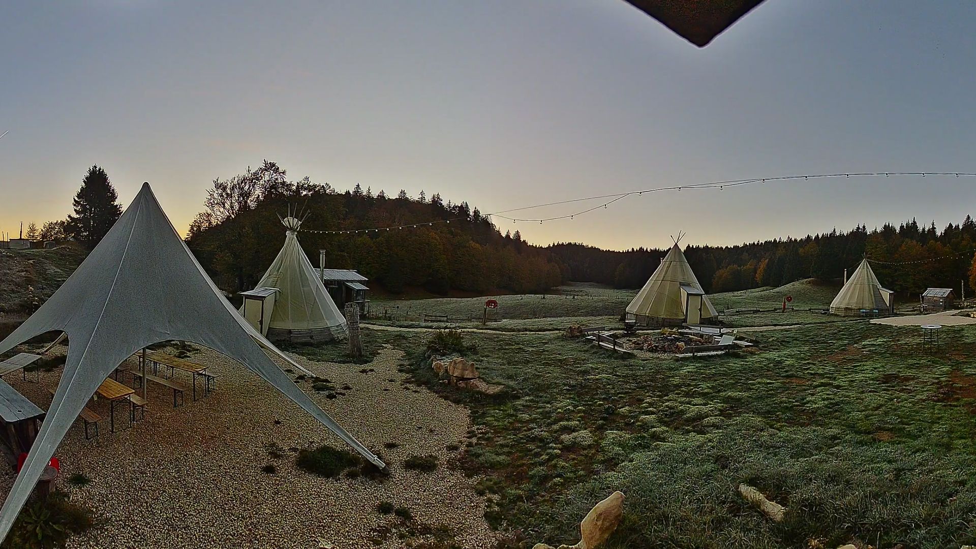 Montcel: Le Revard - Village Tipi