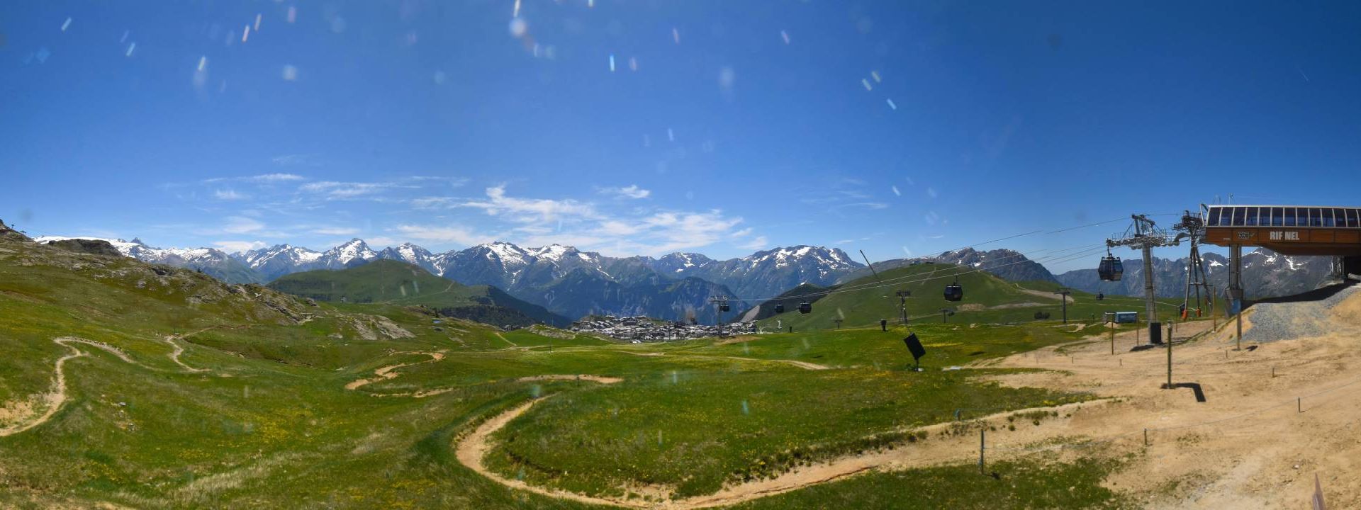 Huez
