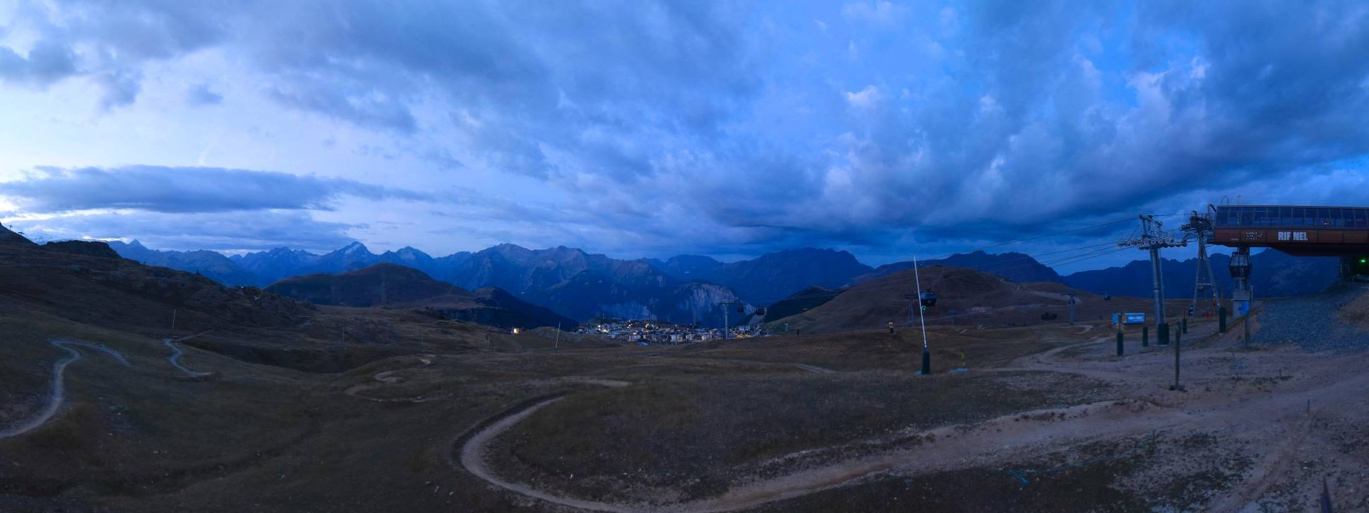 Huez