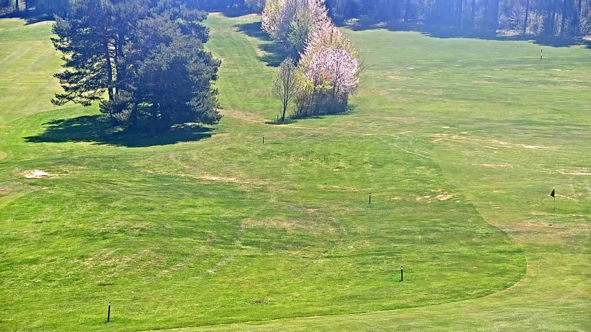 Fontaine-les-Bassets: Gap-Arrivée de la piste GOLF