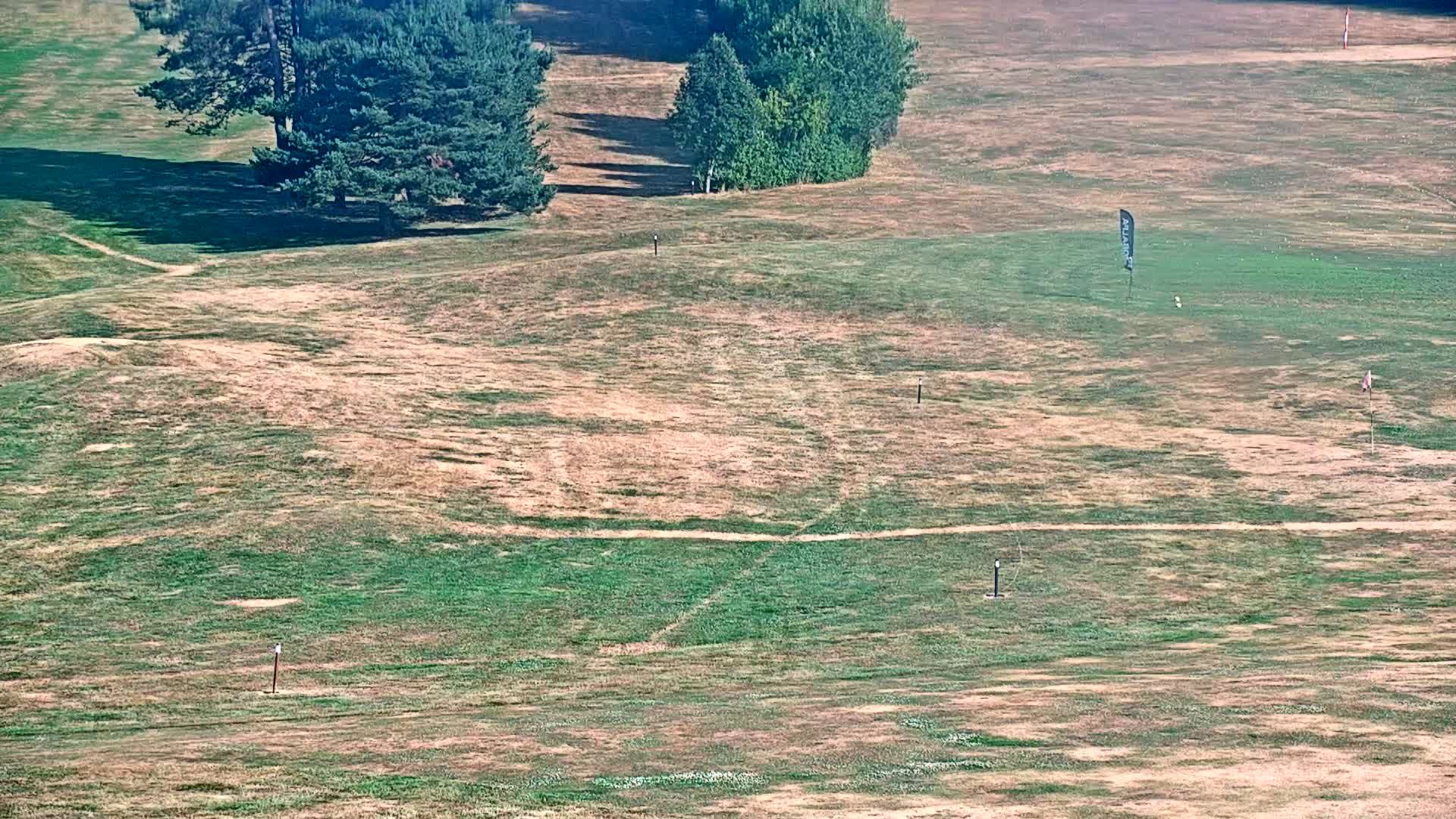 Fontaine-les-Bassets: Gap-Arrivée de la piste GOLF