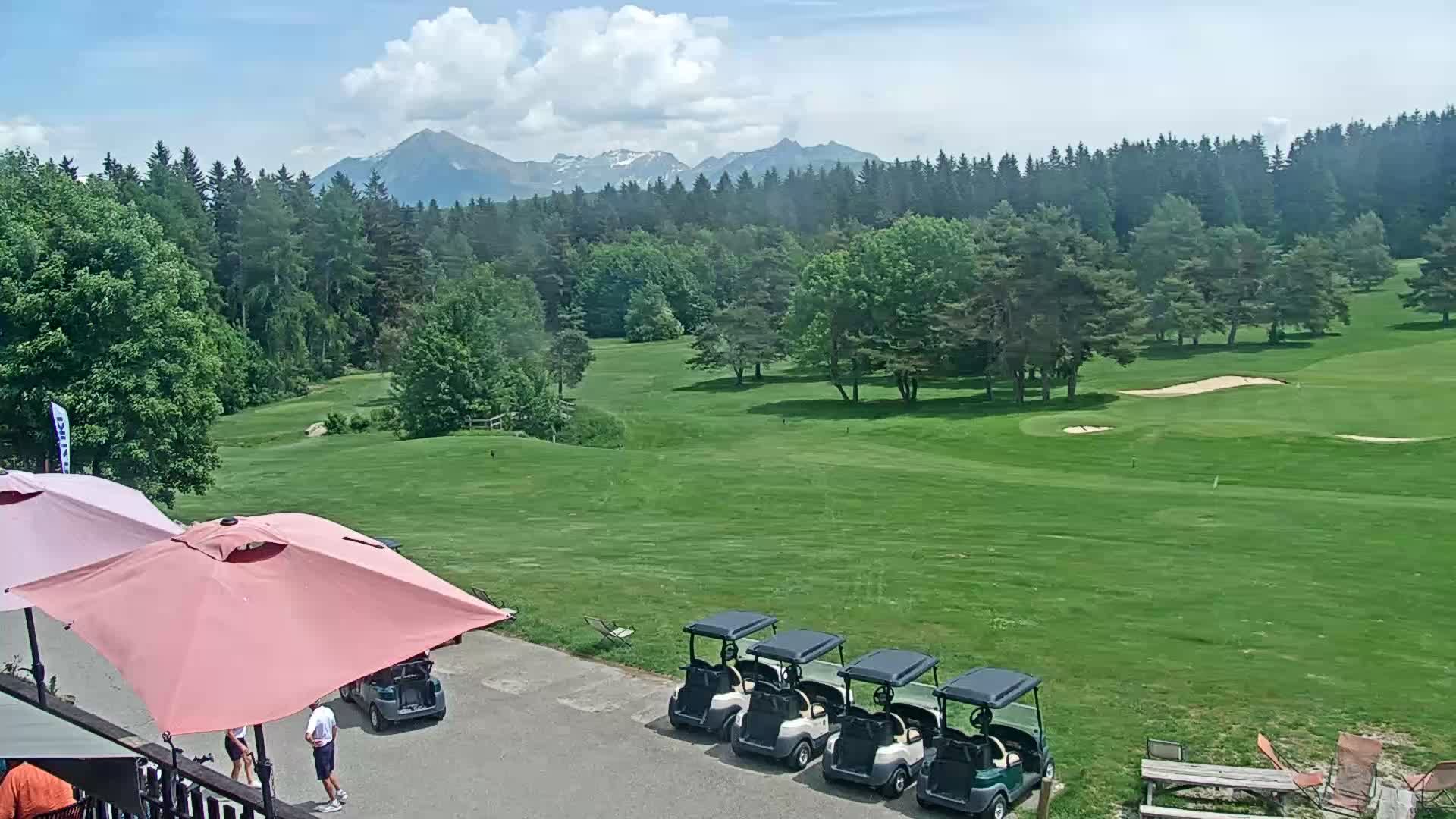 Fontaine-les-Bassets: Gap-Stade de neige