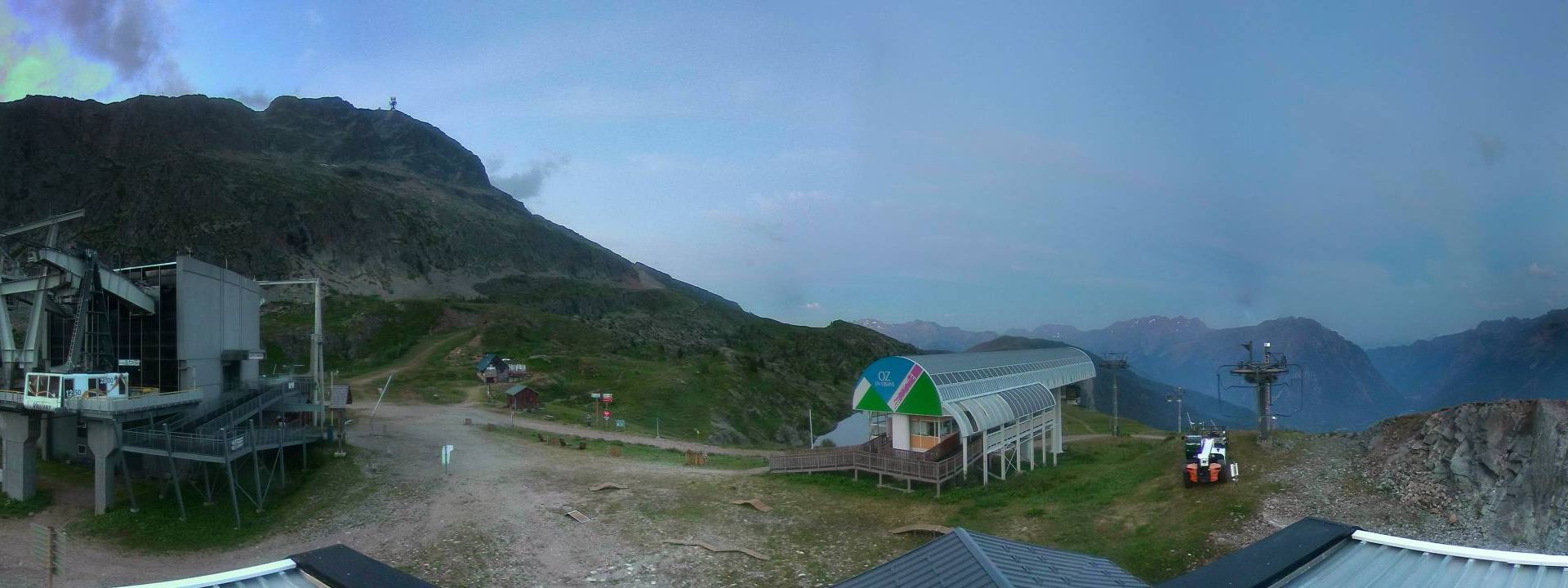 Vaujany › Sud-est: Téléphérique Alpette-Rousses