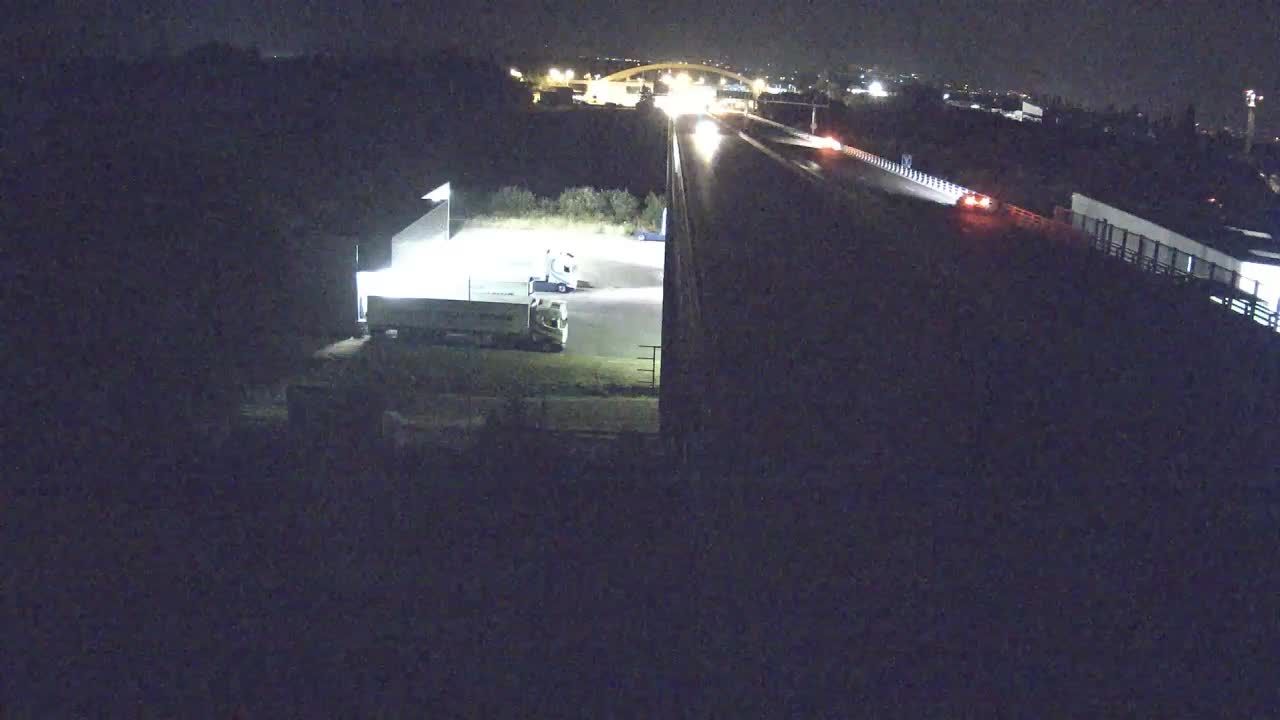 Saint-Julien-en-Genevois: A401 Douane de Bardonnex, vue orientée vers Genève