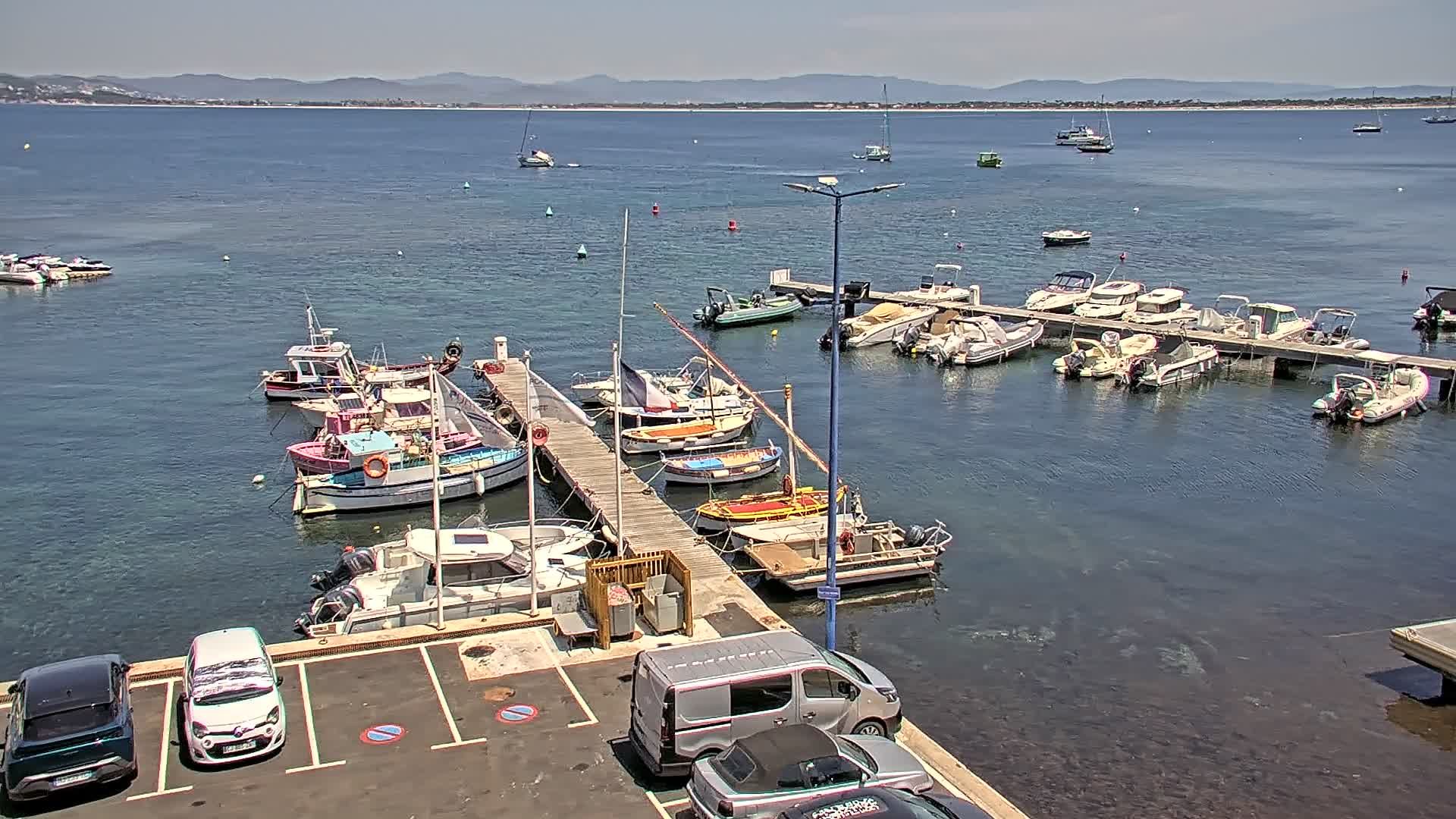 Hyères: Giens: Hyères - Port de la Madrague