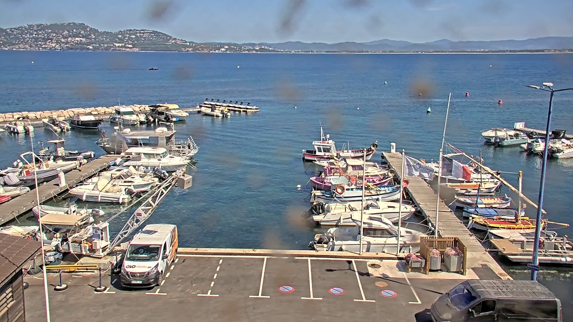 Hyères: Giens: Hyères - Port de la Madrague