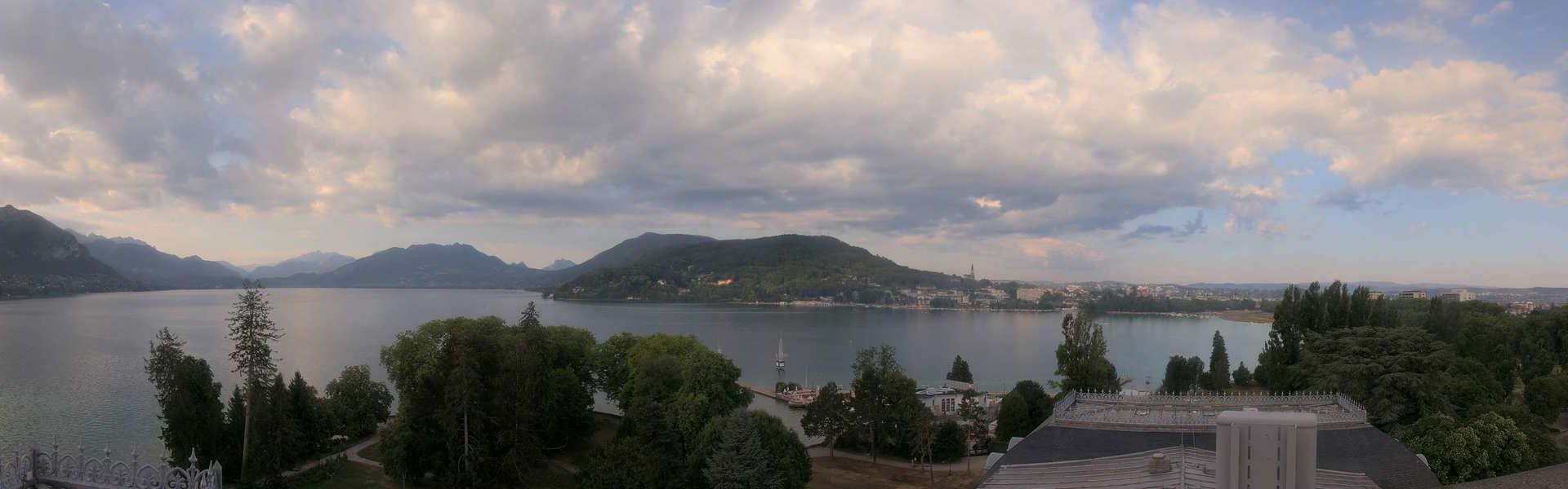 Annecy › Sud: Plage Des Marquisats - Boardwalk - Lake Annecy