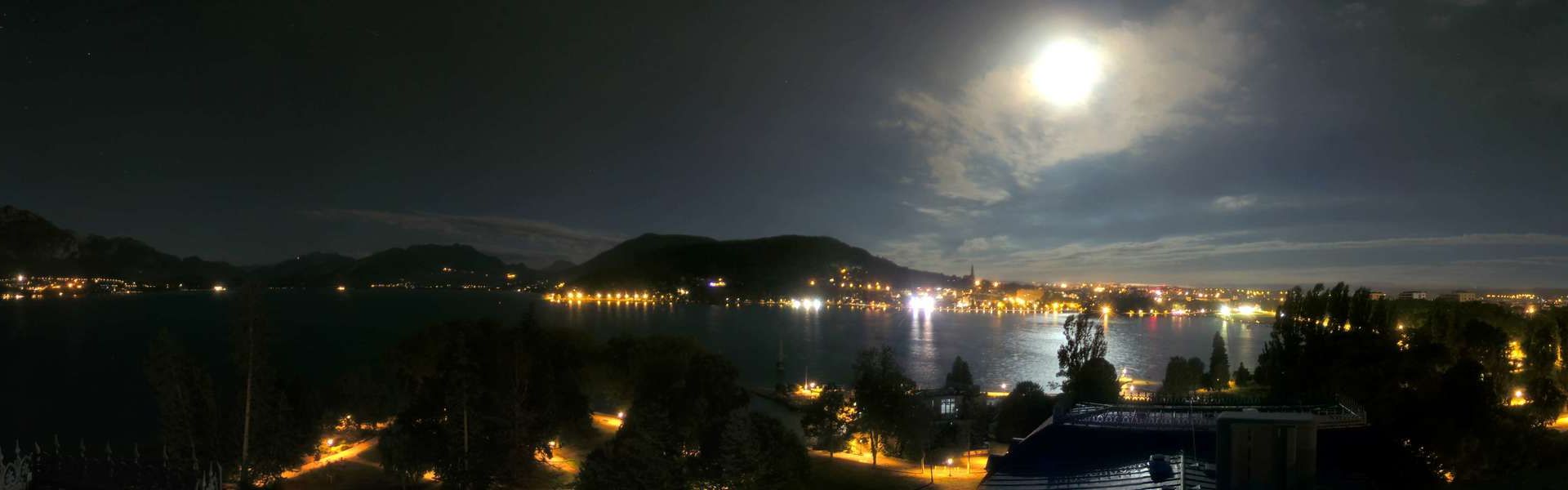 Annecy › Sud: Plage Des Marquisats - Boardwalk - Lake Annecy
