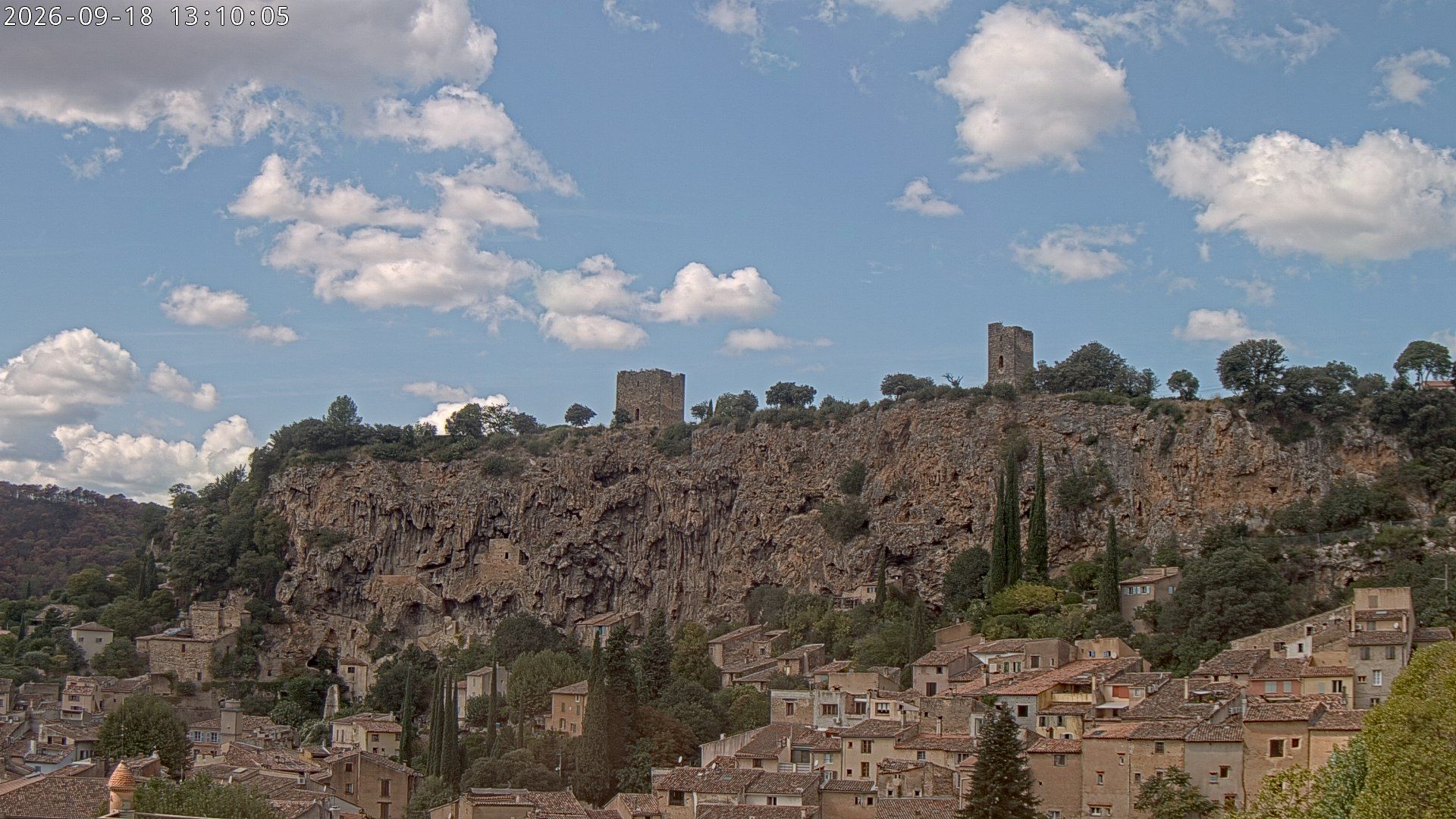 Cotignac: Le rocher de