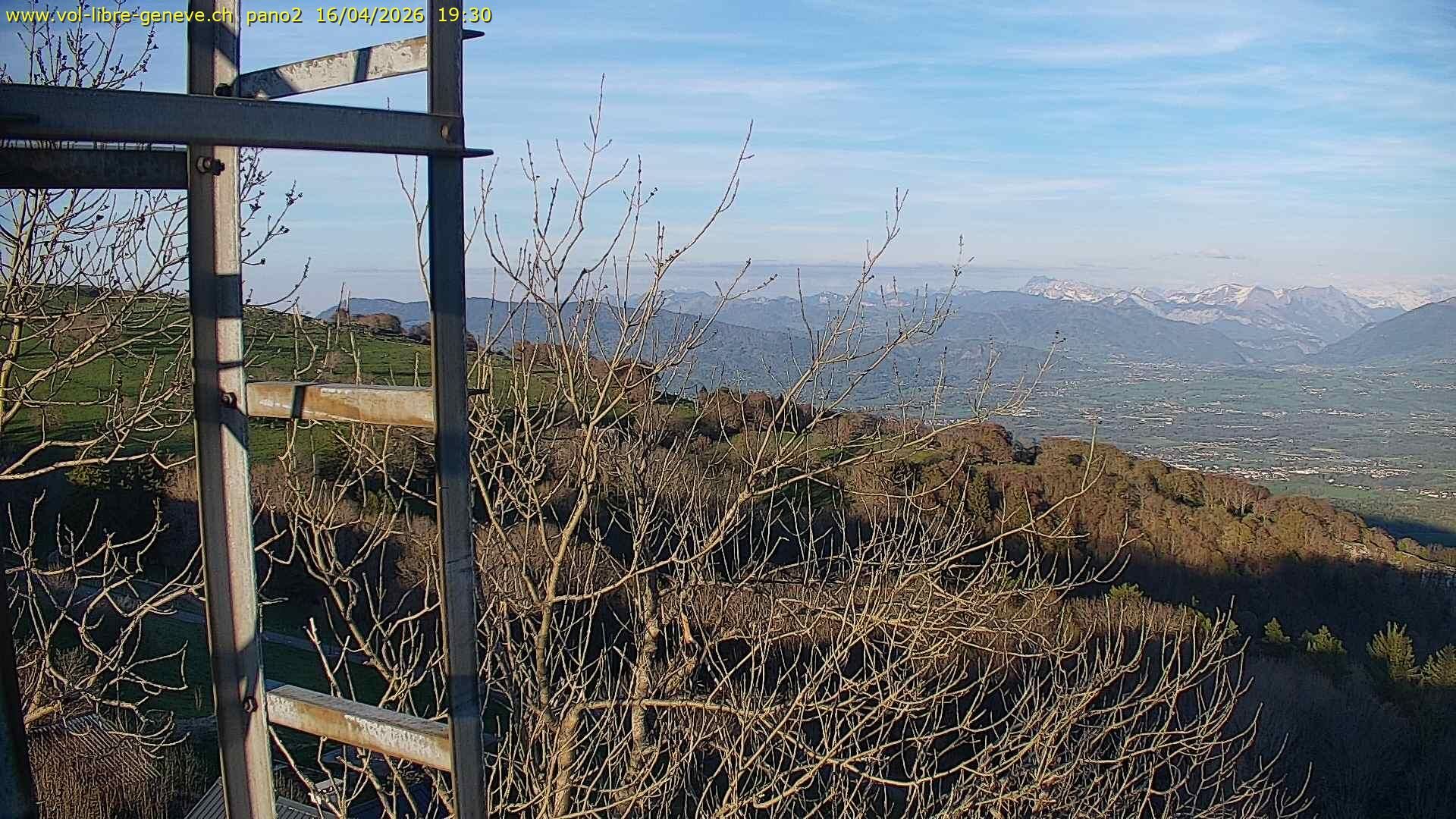 Monnetier-Mornex: Geneva from Saleve Mt