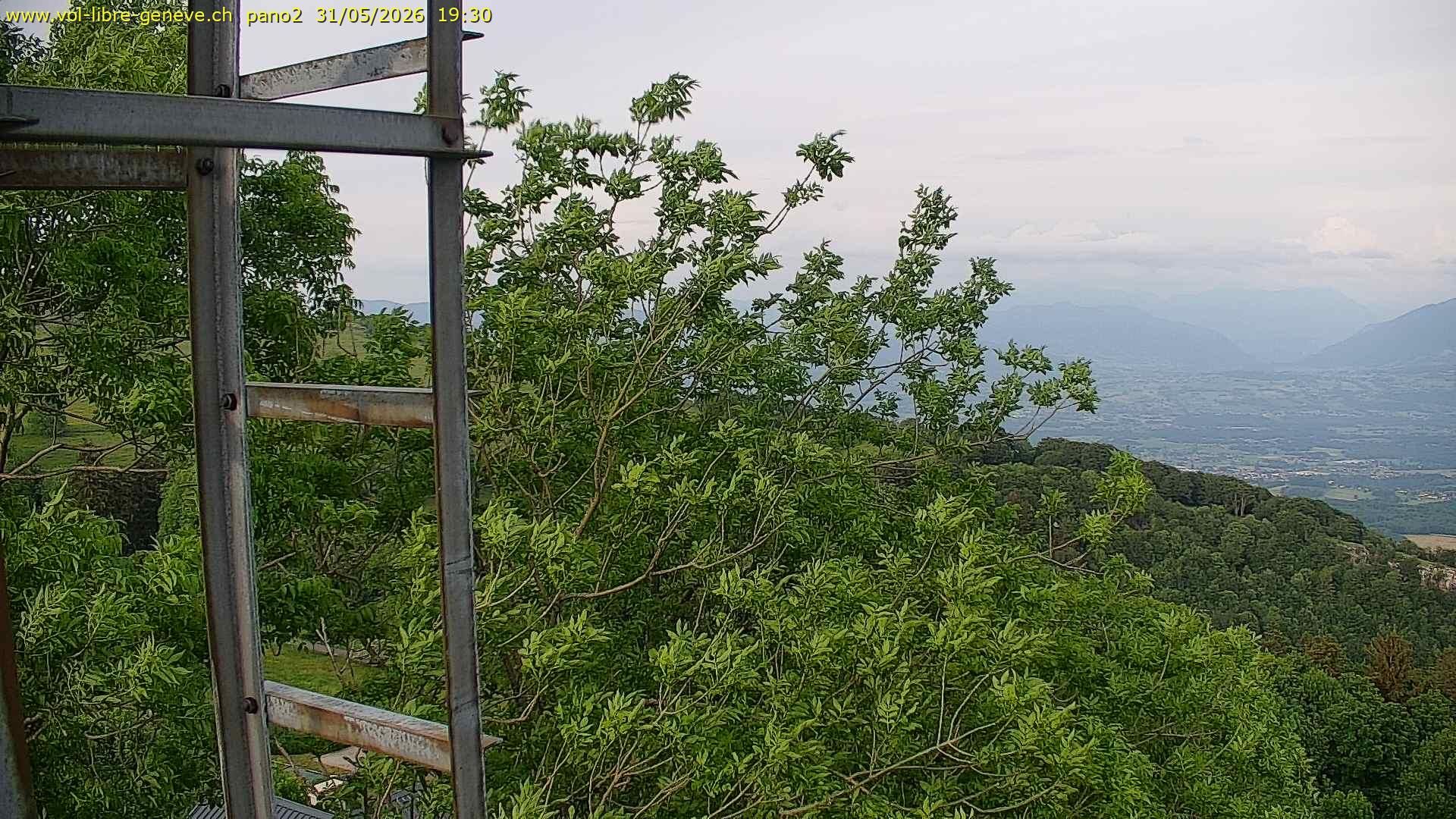 Monnetier-Mornex: Geneva from Saleve Mt