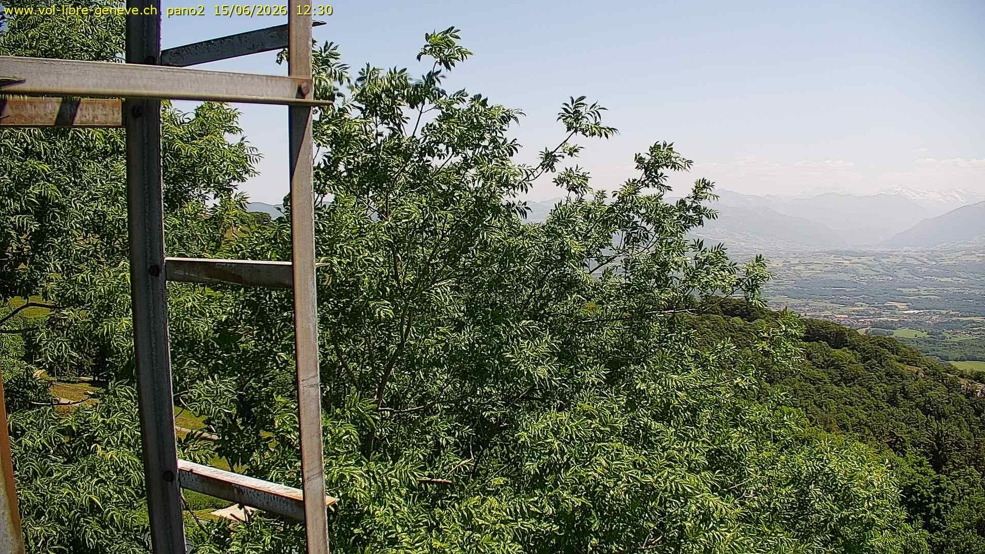 Monnetier-Mornex: Geneva from Saleve Mt