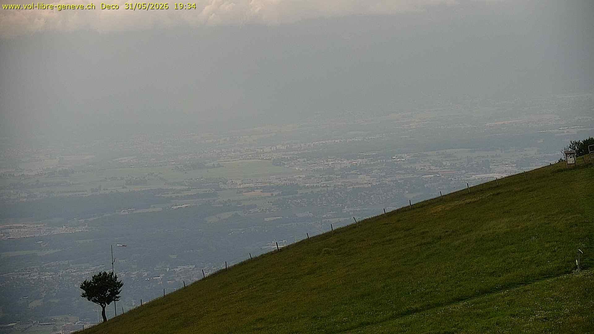 Collonges-sous-Salève: Salève, vue du décollage parapente
