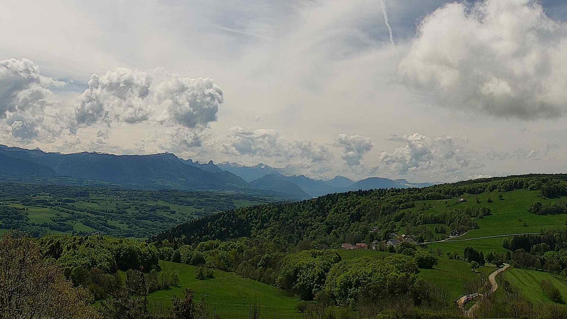 Collonges-sous-Salève: Panoramique du Jura aux Alpes, depuis le Salève