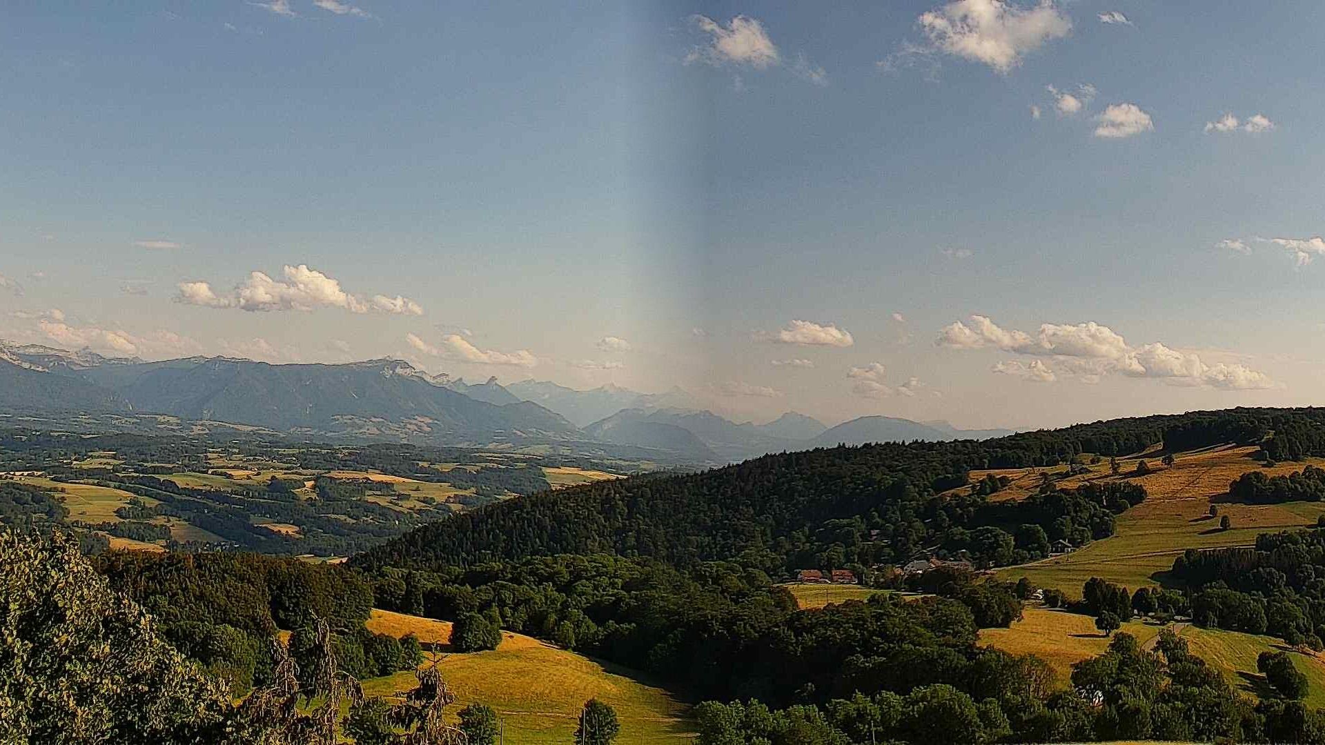 Collonges-sous-Salève: Panoramique du Jura aux Alpes, depuis le Salève