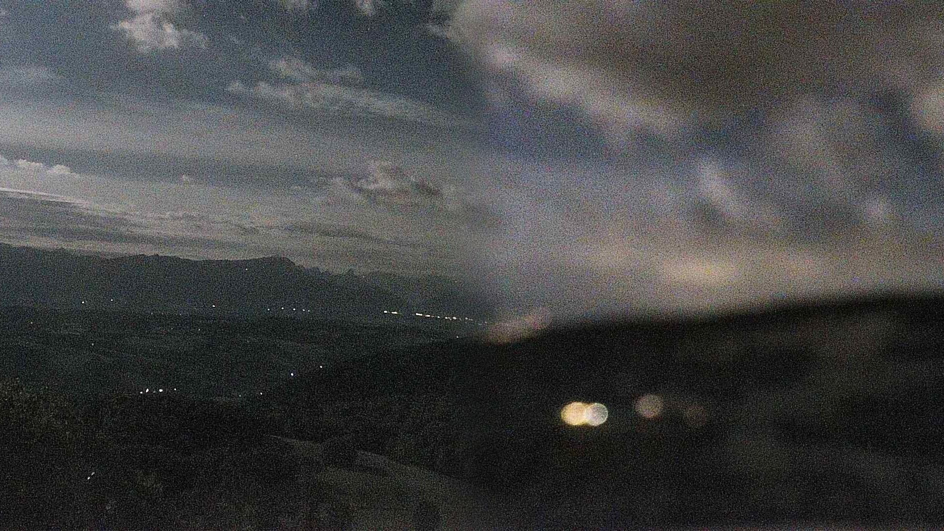 Collonges-sous-Salève: Panoramique du Jura aux Alpes, depuis le Salève