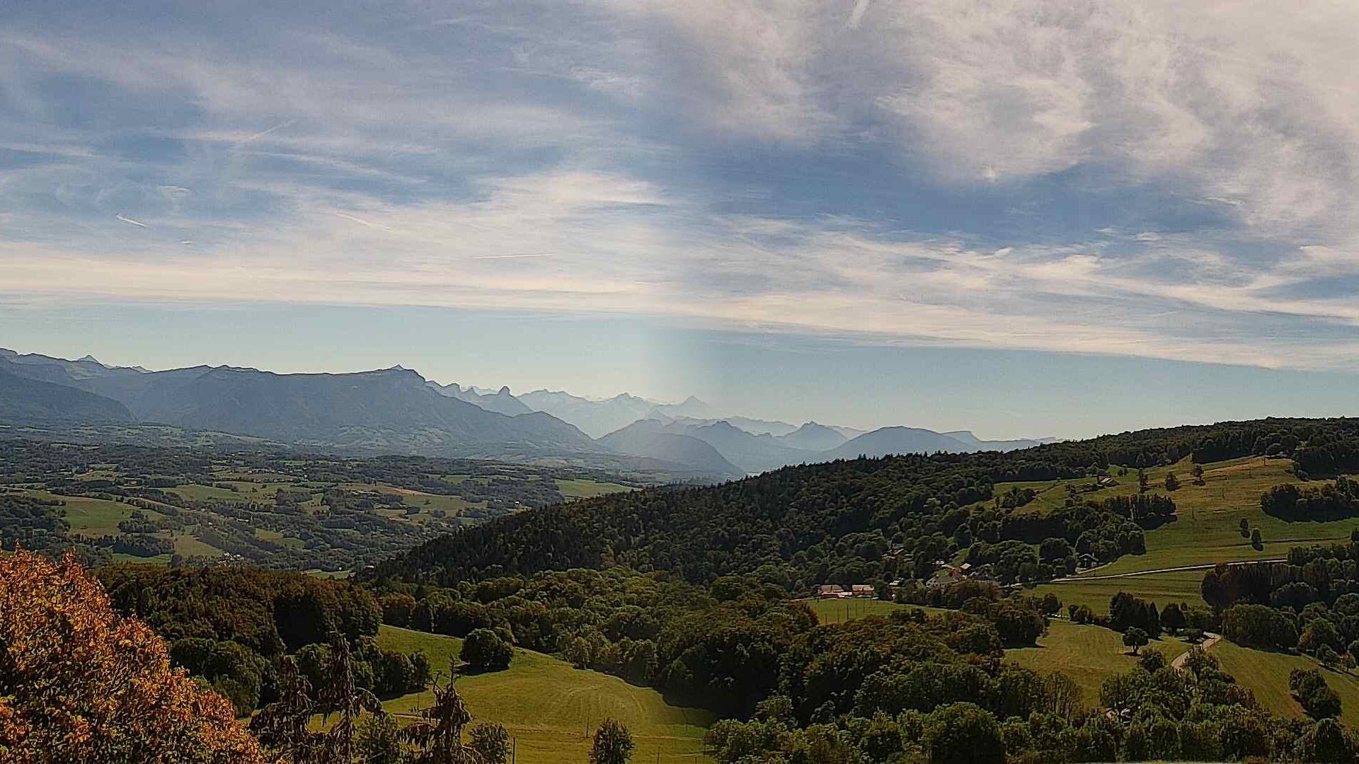 Collonges-sous-Salève: Panoramique du Jura aux Alpes, depuis le Salève