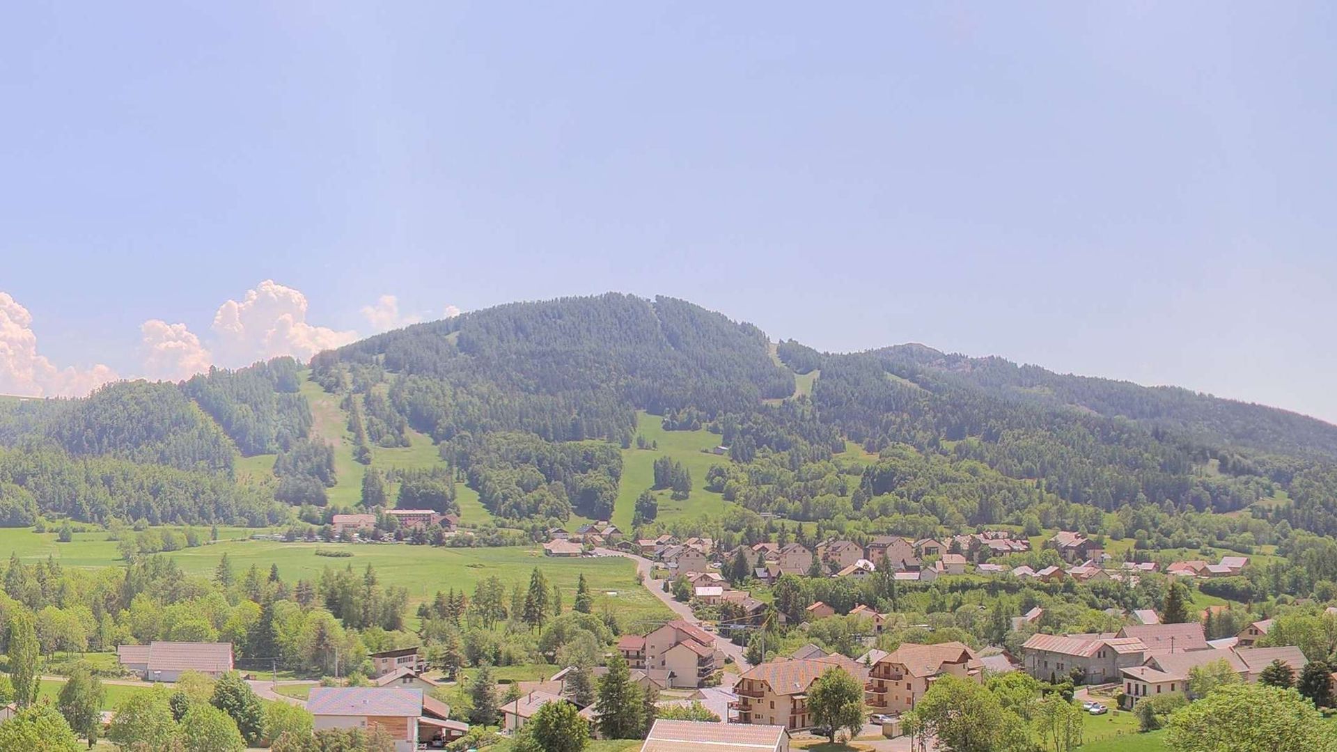 Ancelle › Sud: Sommet de Chatégré - Route des Taillas
