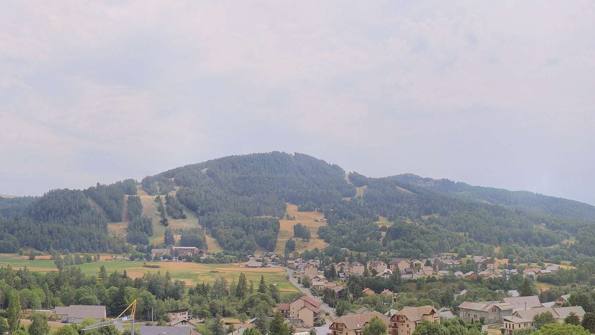 Ancelle › Sud: Sommet de Chatégré - Route des Taillas