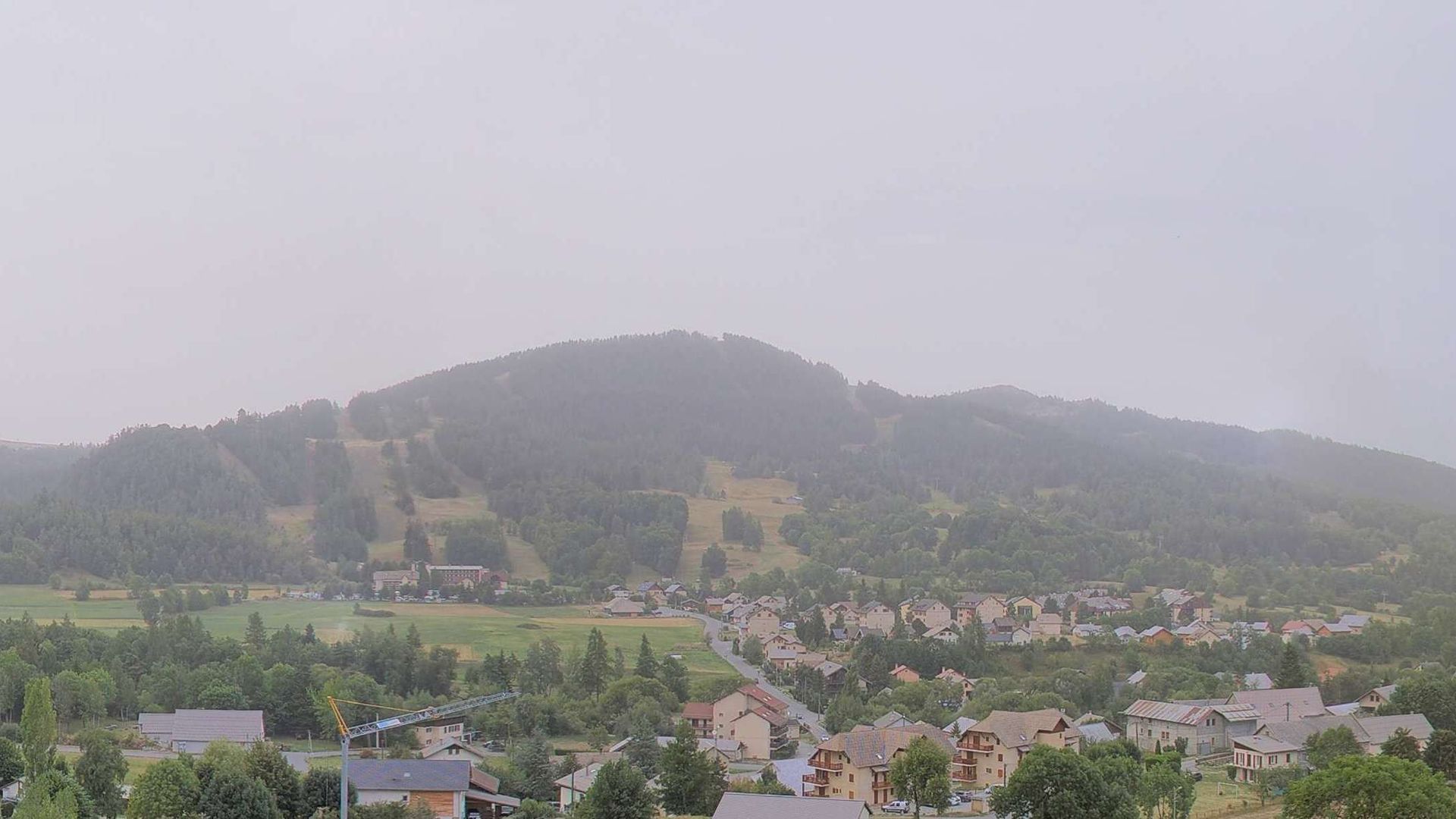 Ancelle › Sud: Sommet de Chatégré - Route des Taillas