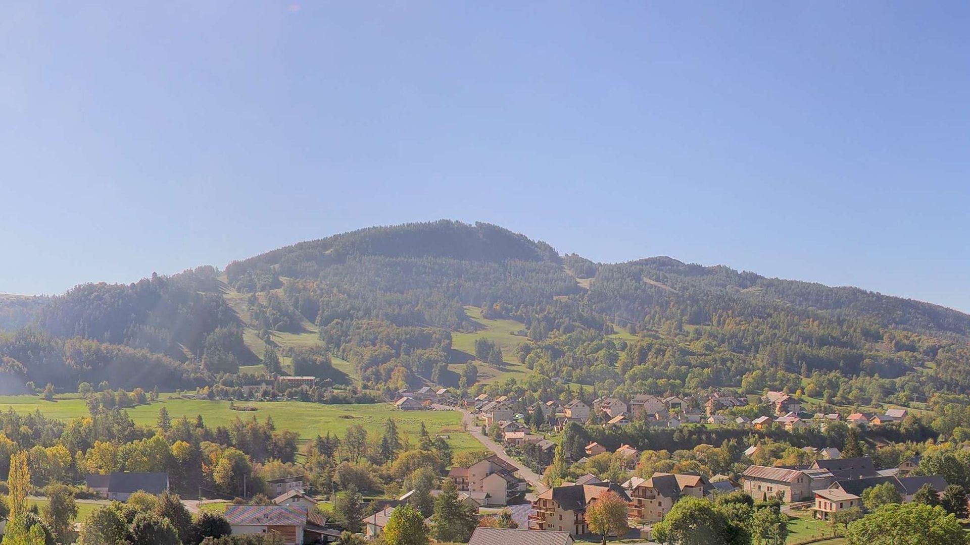 Ancelle › Sud: Sommet de Chatégré - Route des Taillas