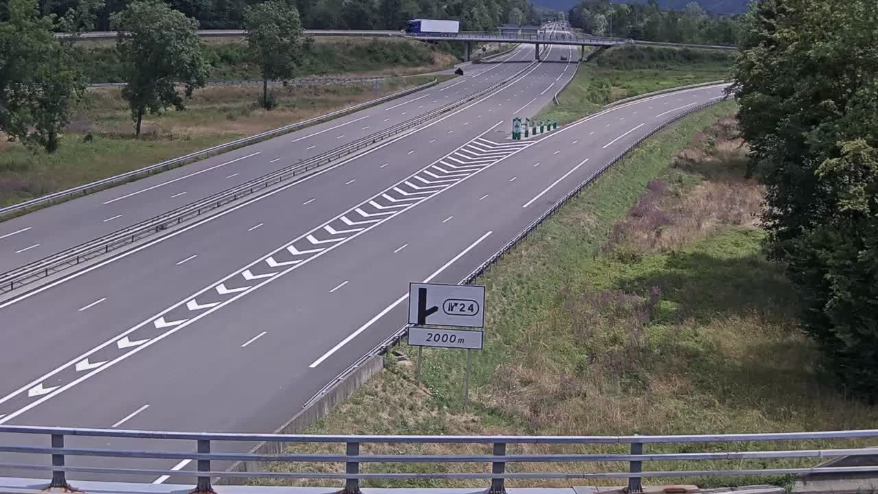 Bourgneuf: Chamousset-Bifurcation A43/A430, près d'Aiton, vue orientée vers Albertville