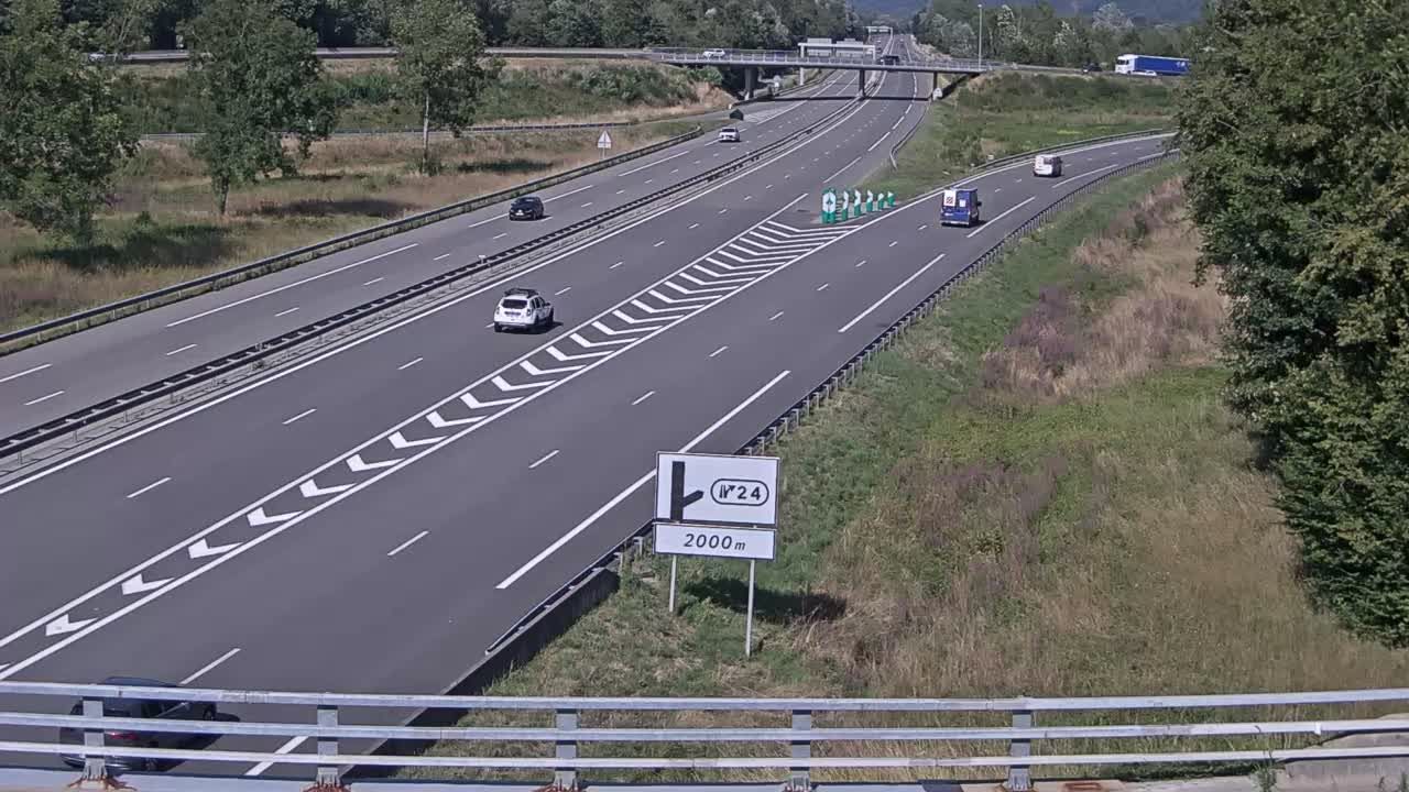 Bourgneuf: Chamousset-Bifurcation A43/A430, près d'Aiton, vue orientée vers Albertville