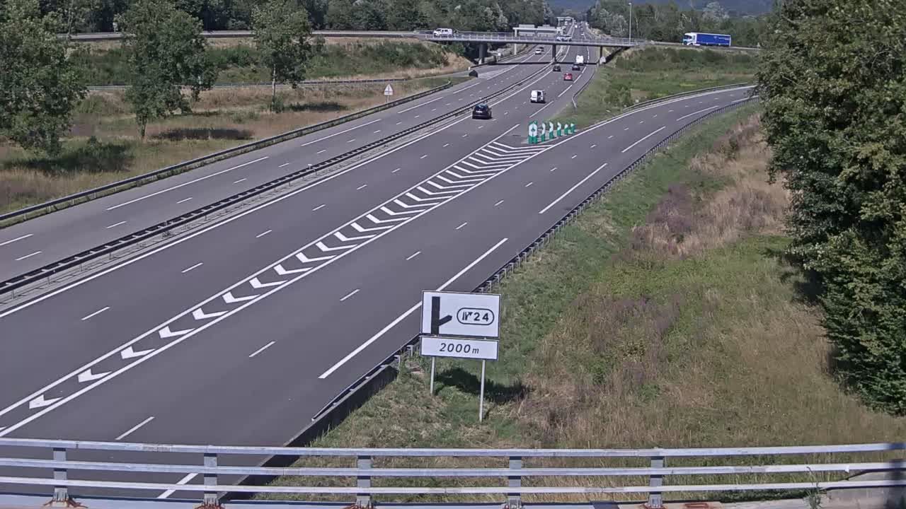 Bourgneuf: Chamousset-Bifurcation A43/A430, près d'Aiton, vue orientée vers Albertville