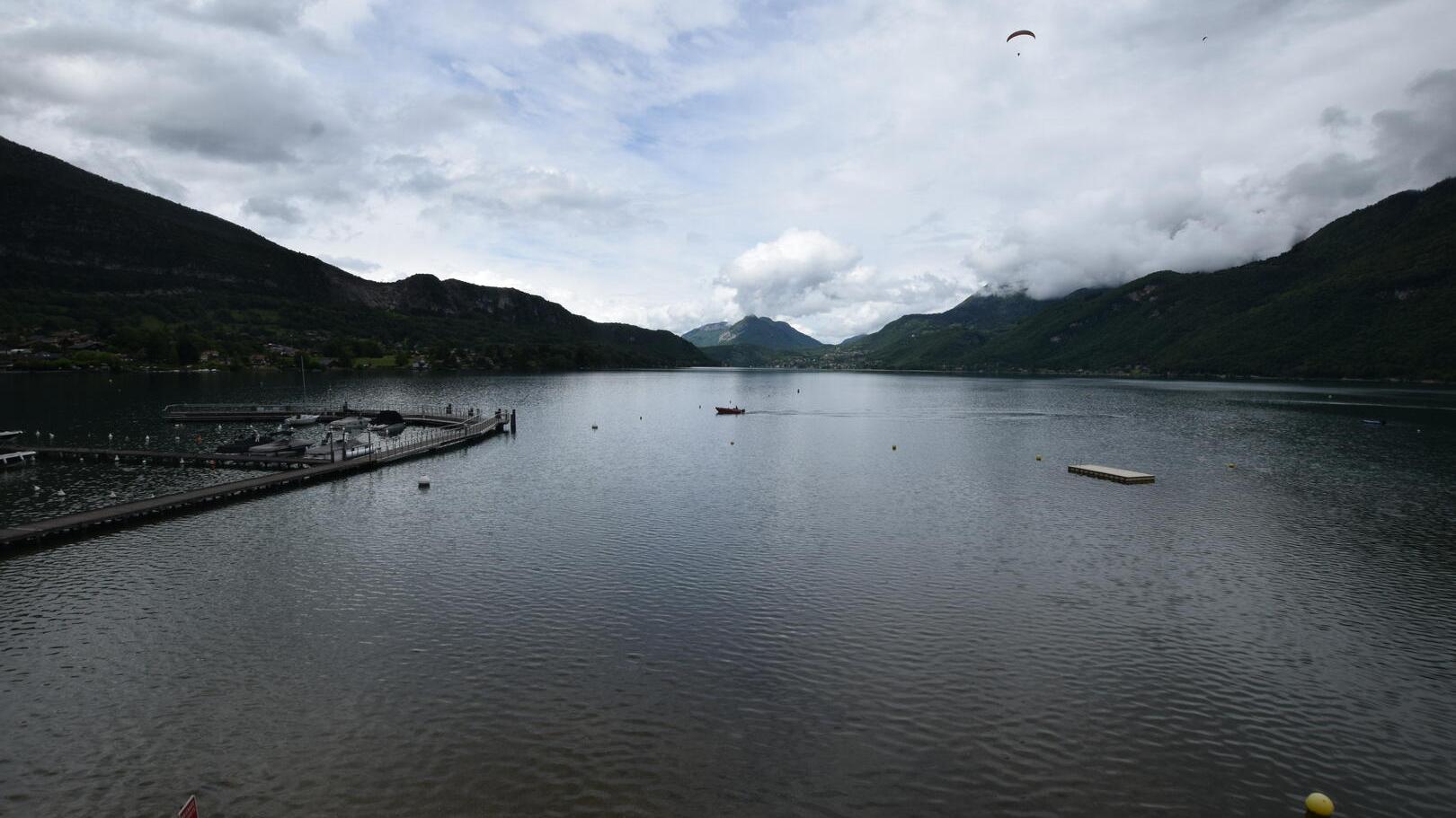 Doussard: Plage de Doussard - Bout du Lac - Au bout du lac d'Annecy